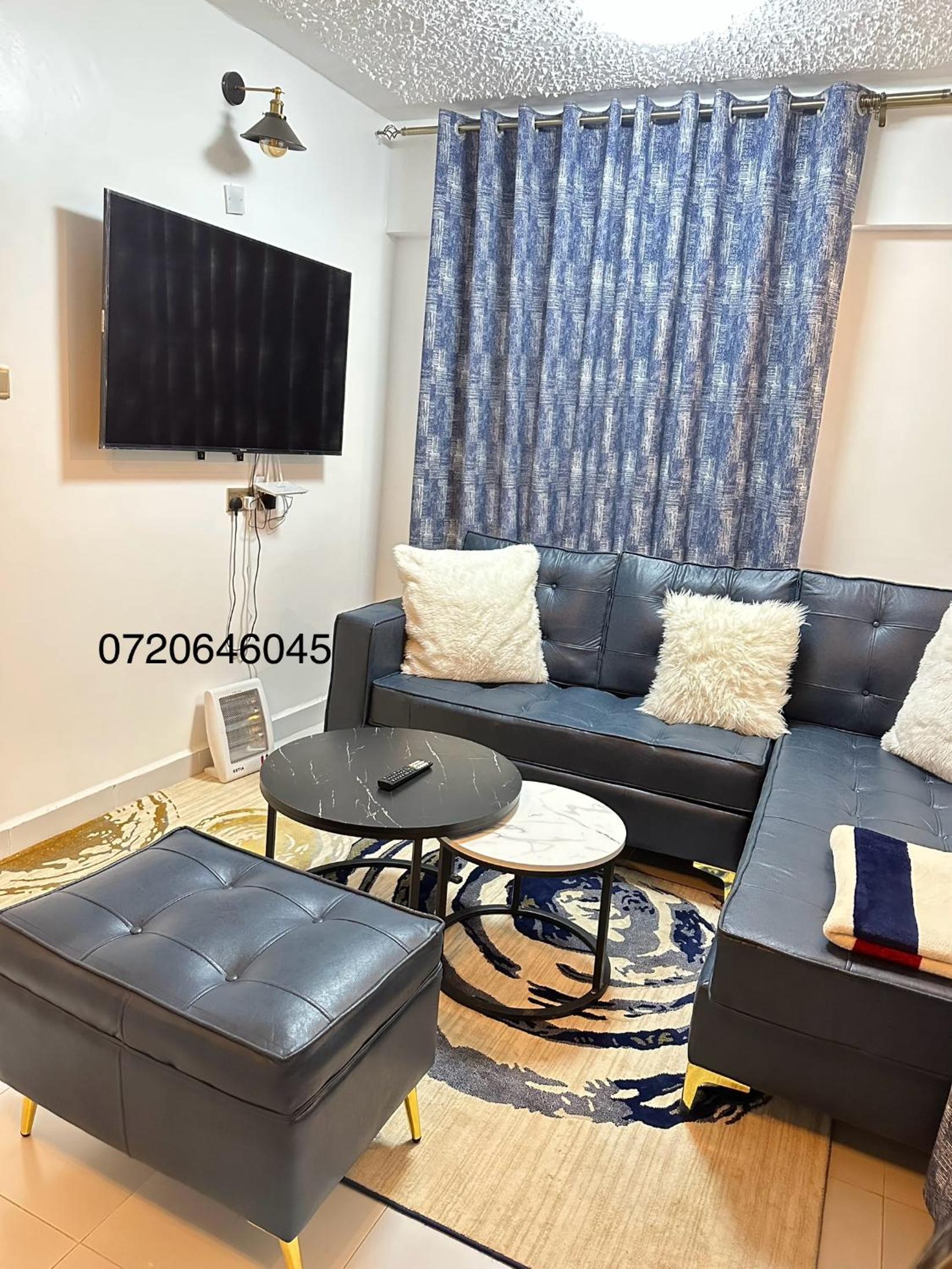 One-Bedroom Apartment photo 1