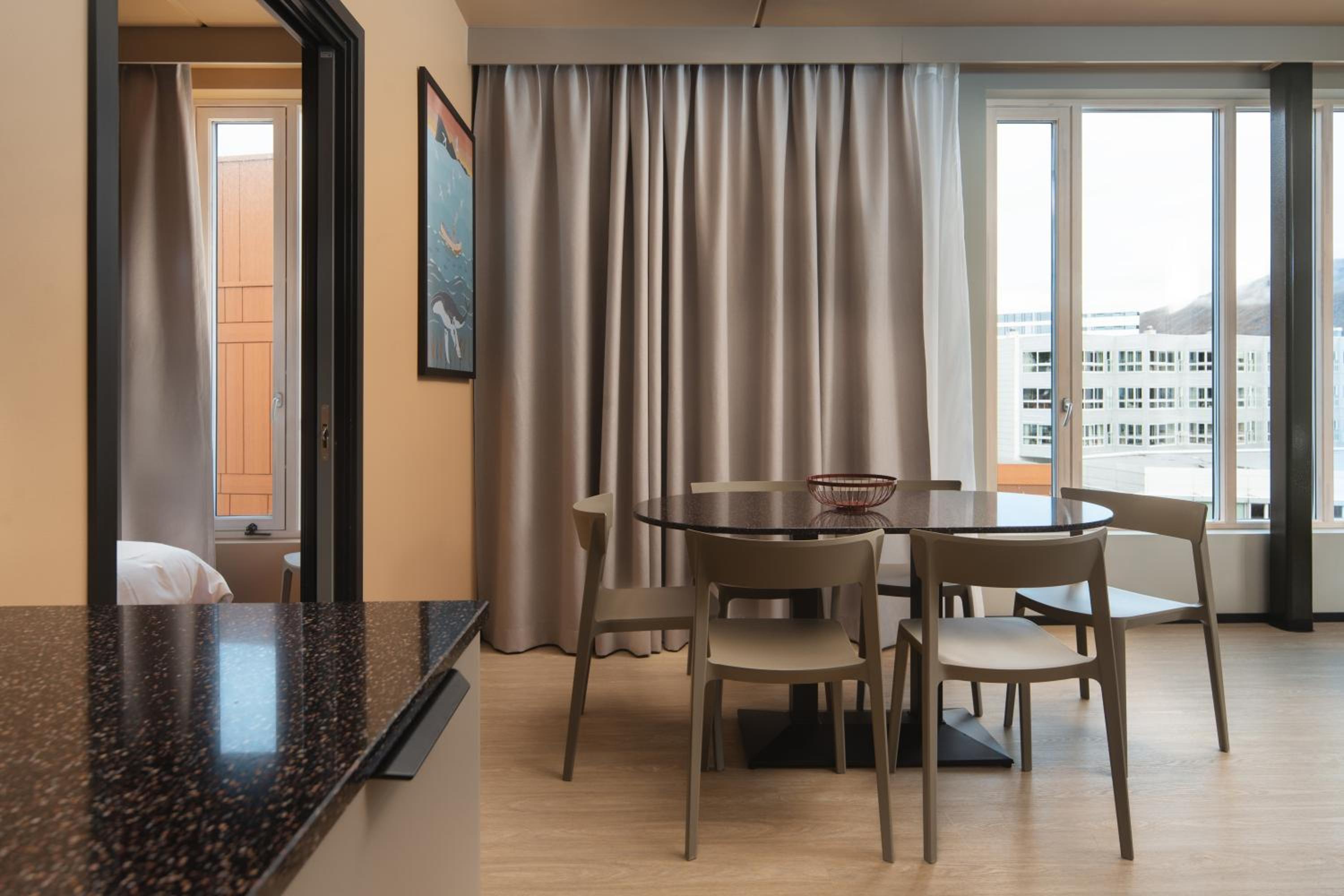 Two-Bedroom Apartment - Photo 6