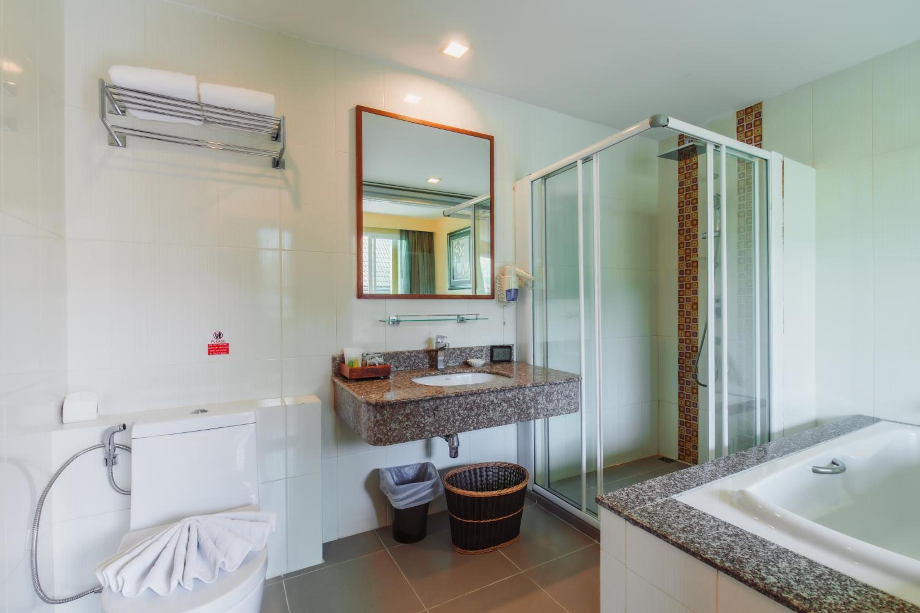 Executive Suite - City View