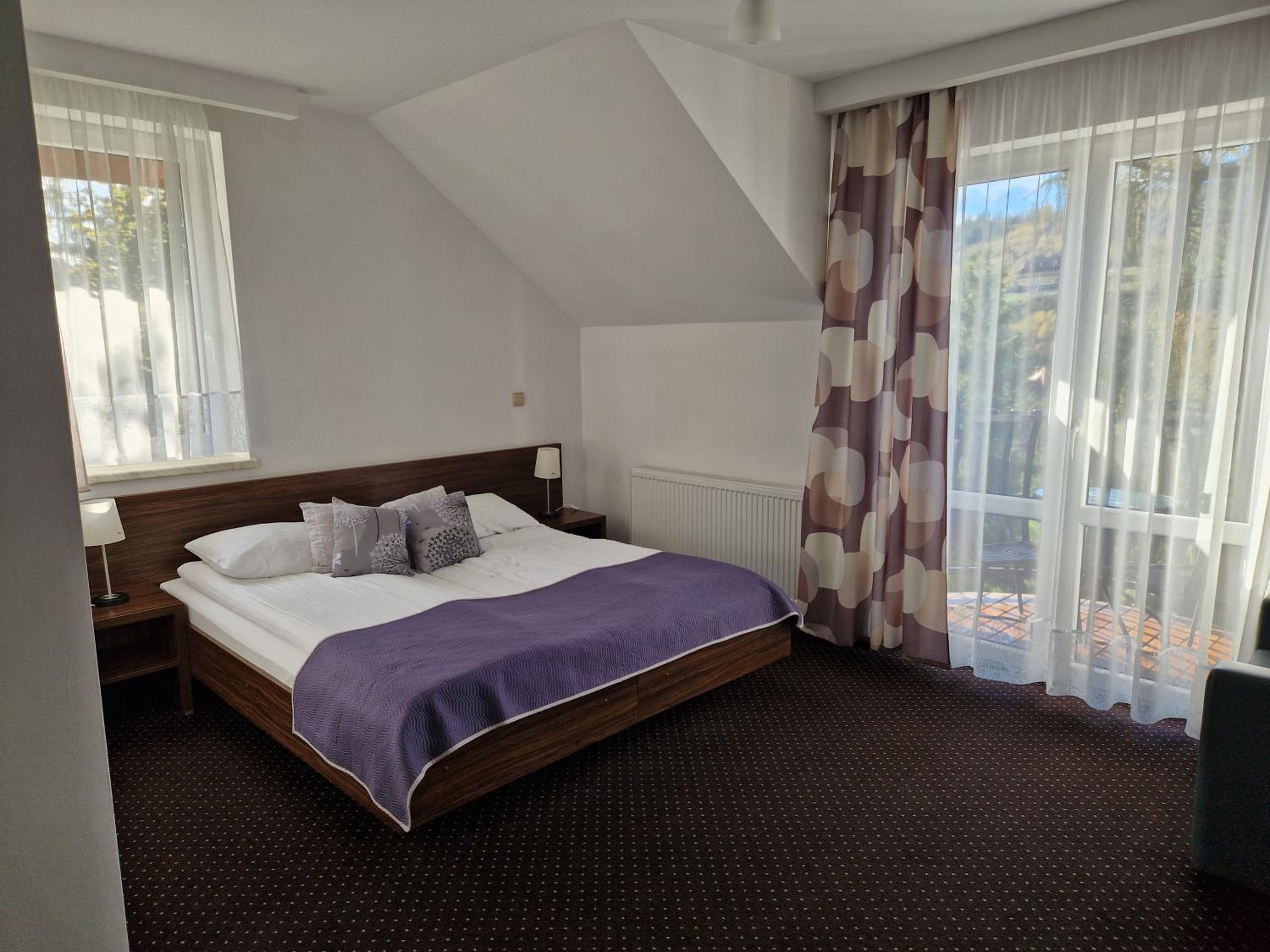 King Room with Balcony photo 1