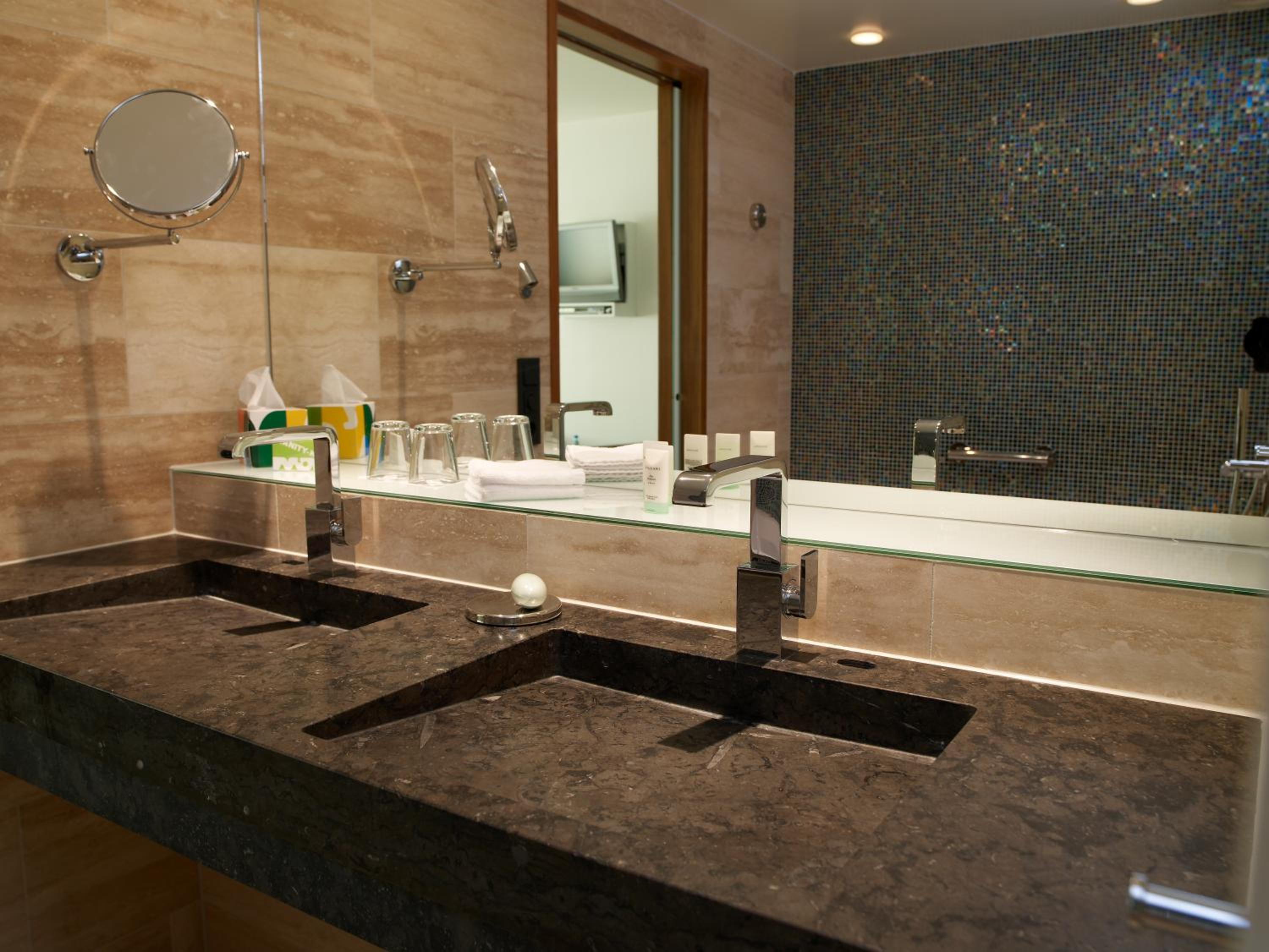 Superior Twin Room - Photo 2