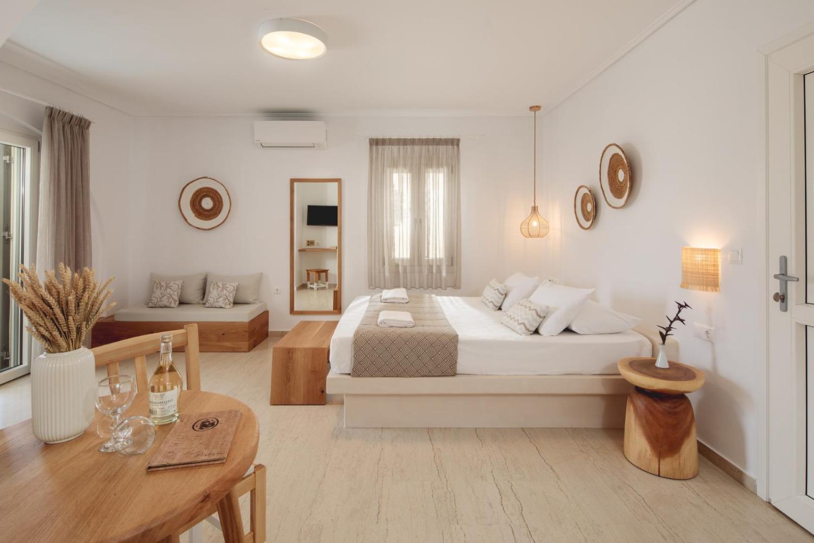 Junior Suite with Sunset View - Photo 7