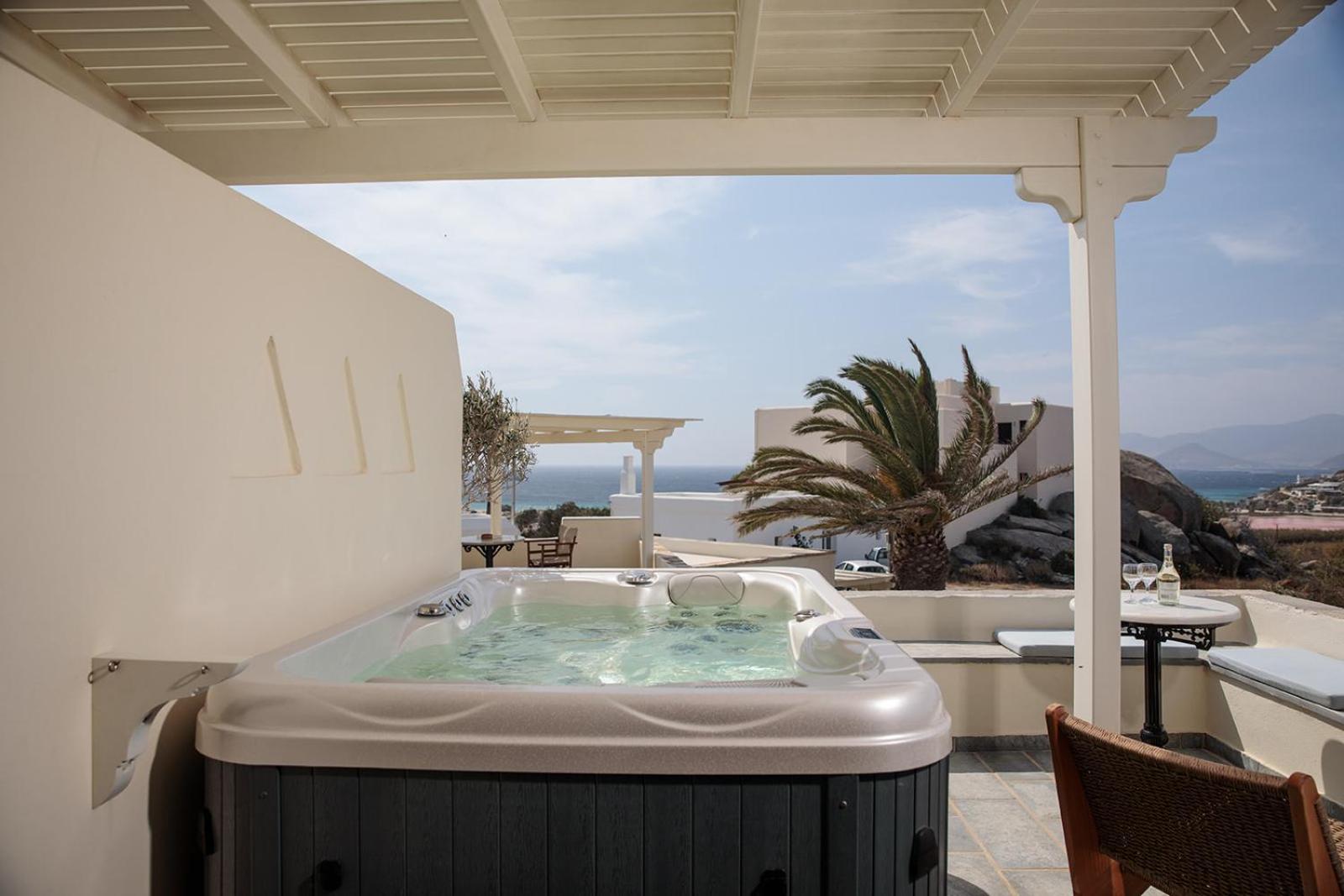 Junior Suite with Sea View & Hot Tub - Photo 22