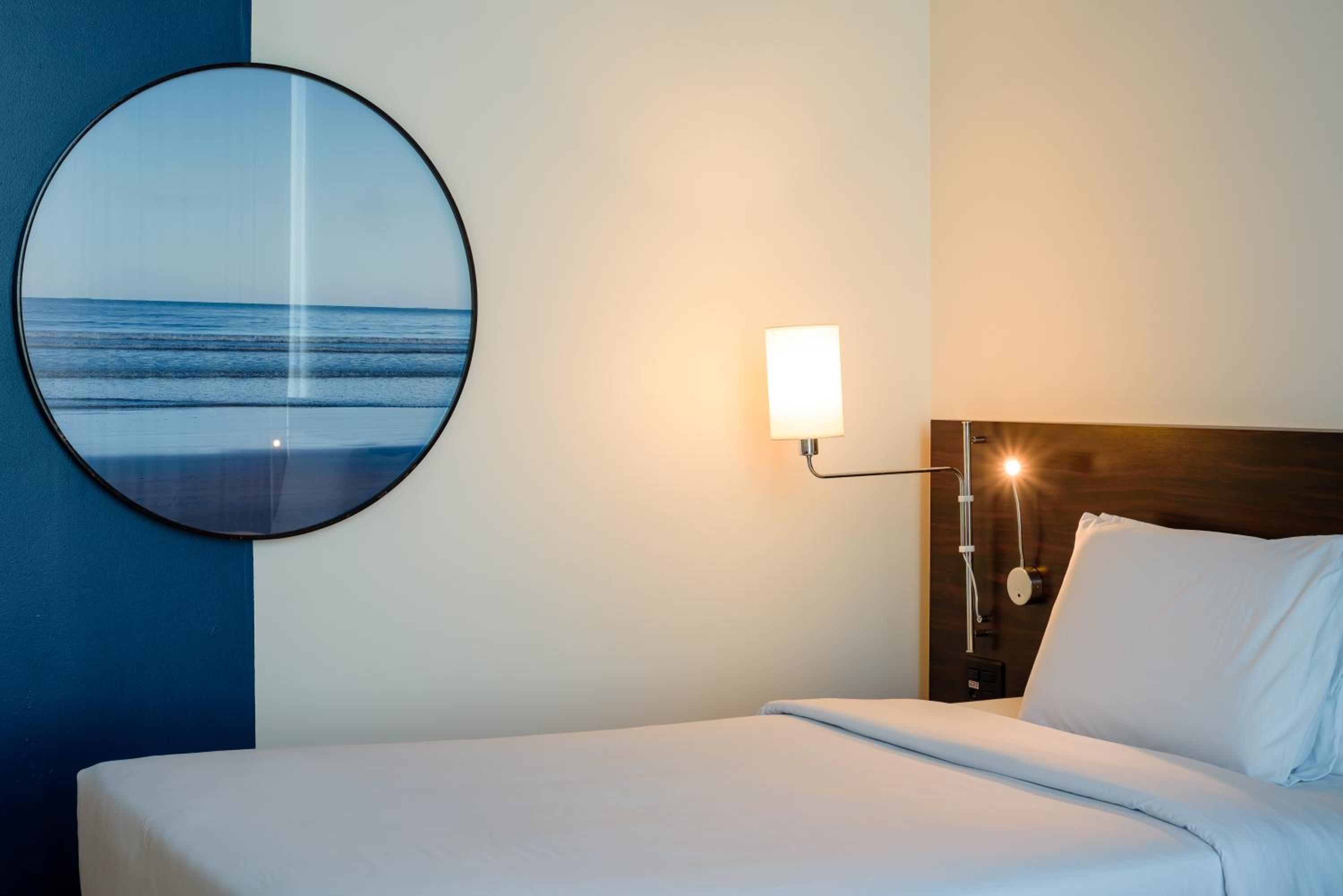 Double Room - Disability Access thumbnail 6