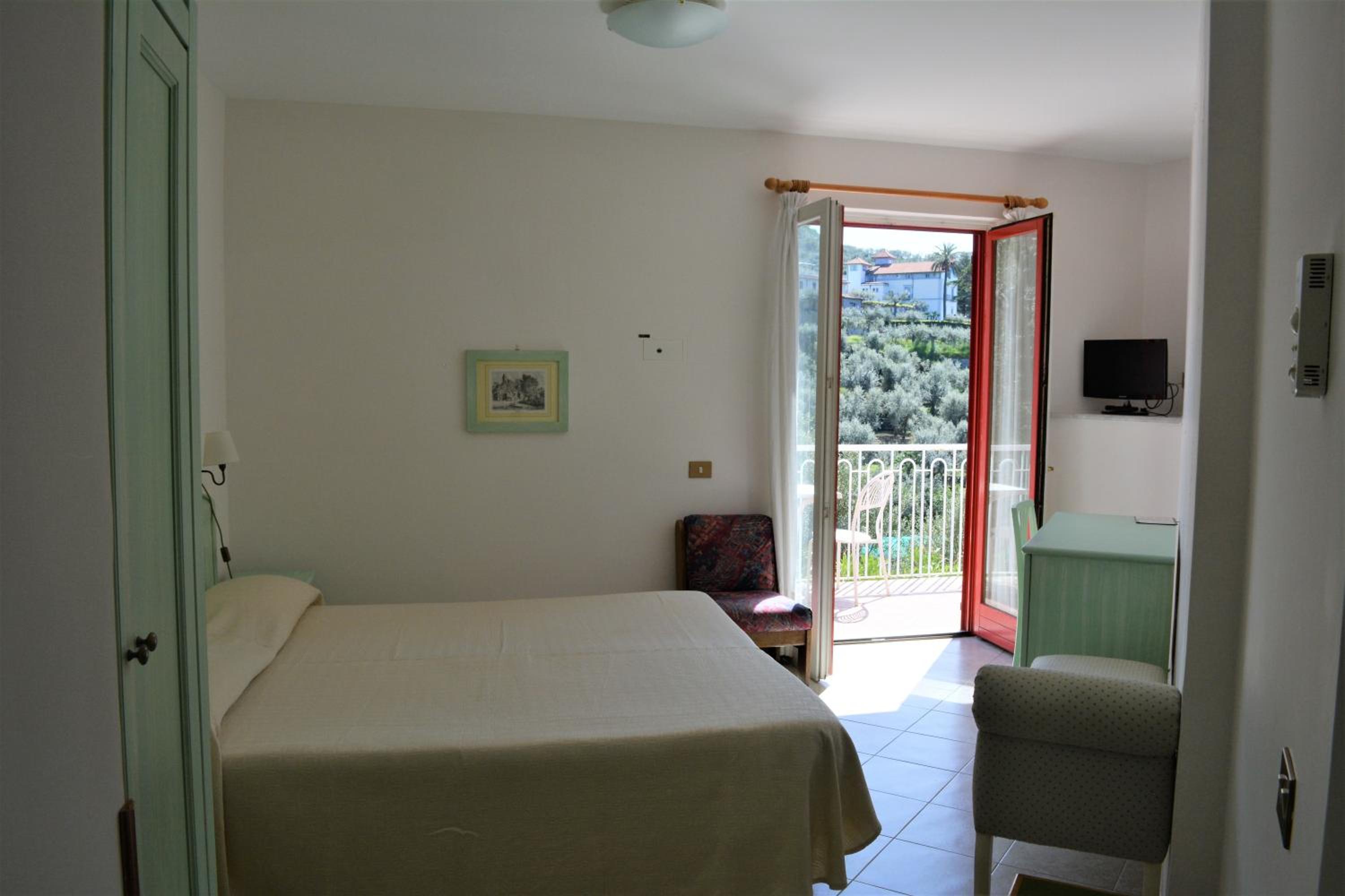 Doppelzimmer mit Balkon