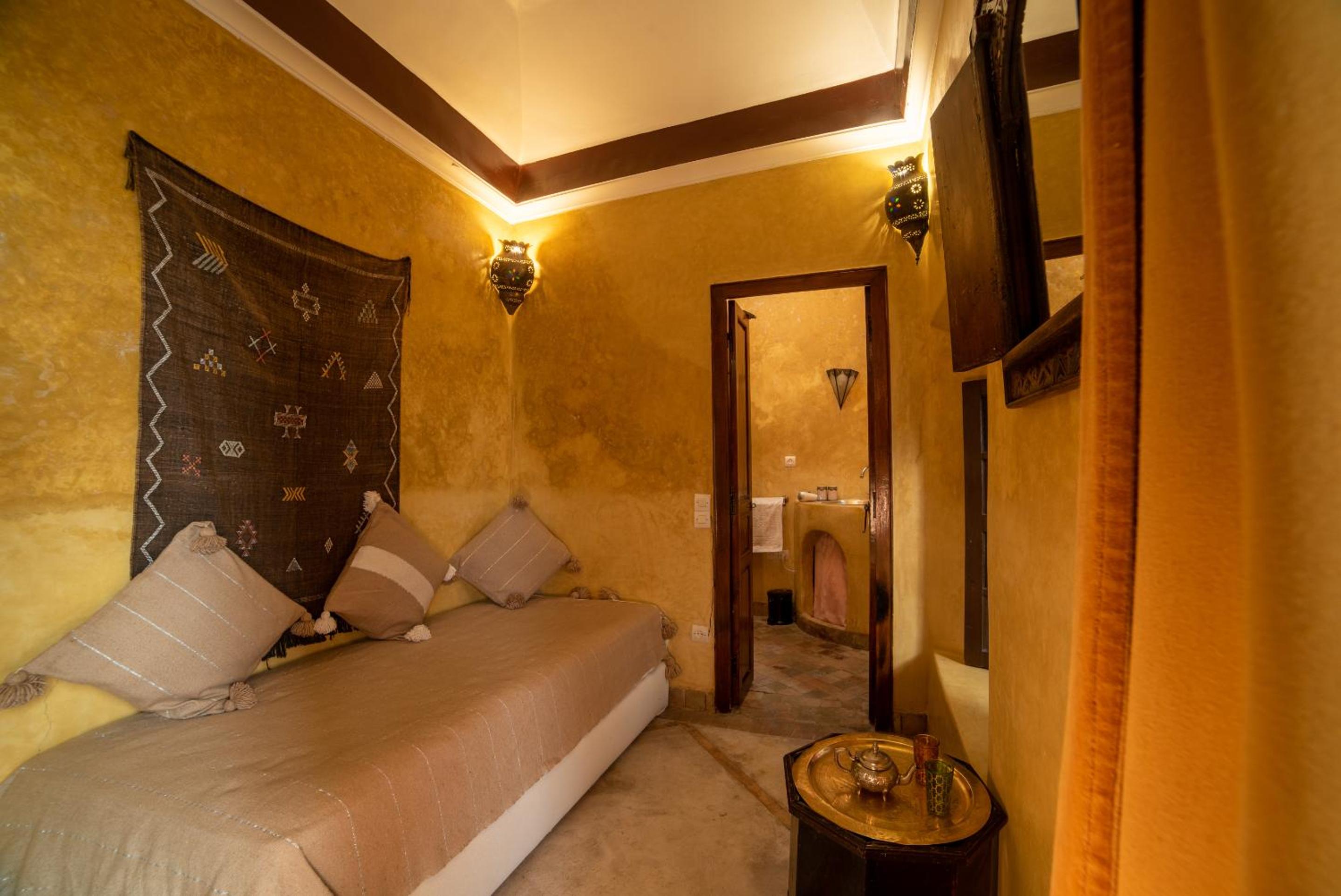 Suite with Garden View