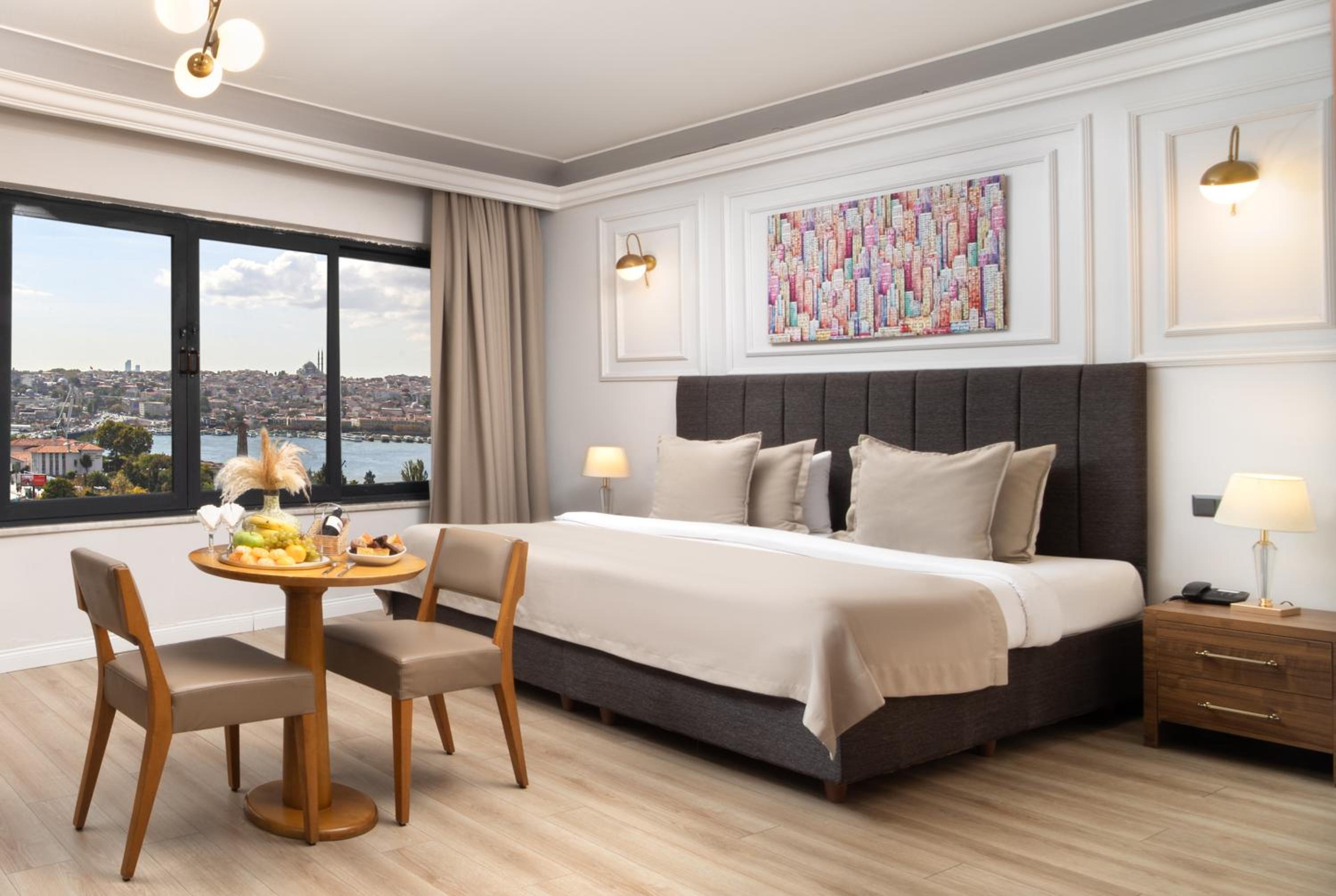 Superior Suite with Sea View photo 2