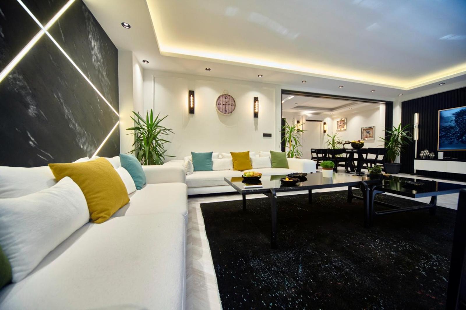 Superior Apartment