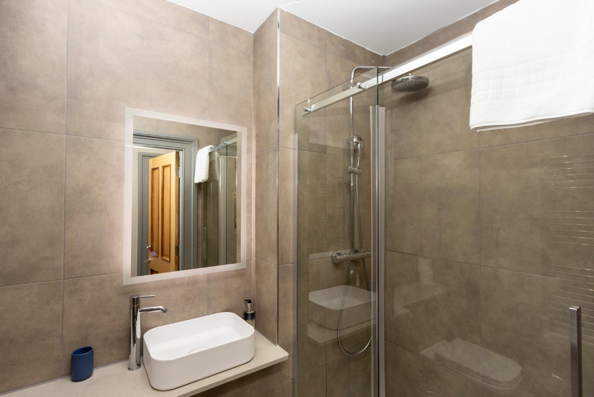 Loft - Photo 9