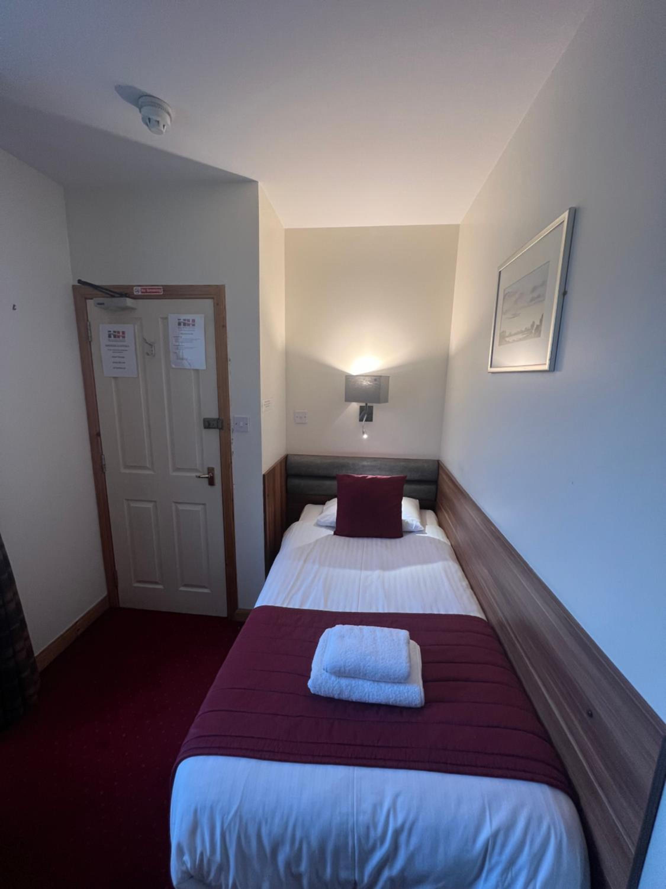 Budget Single Room