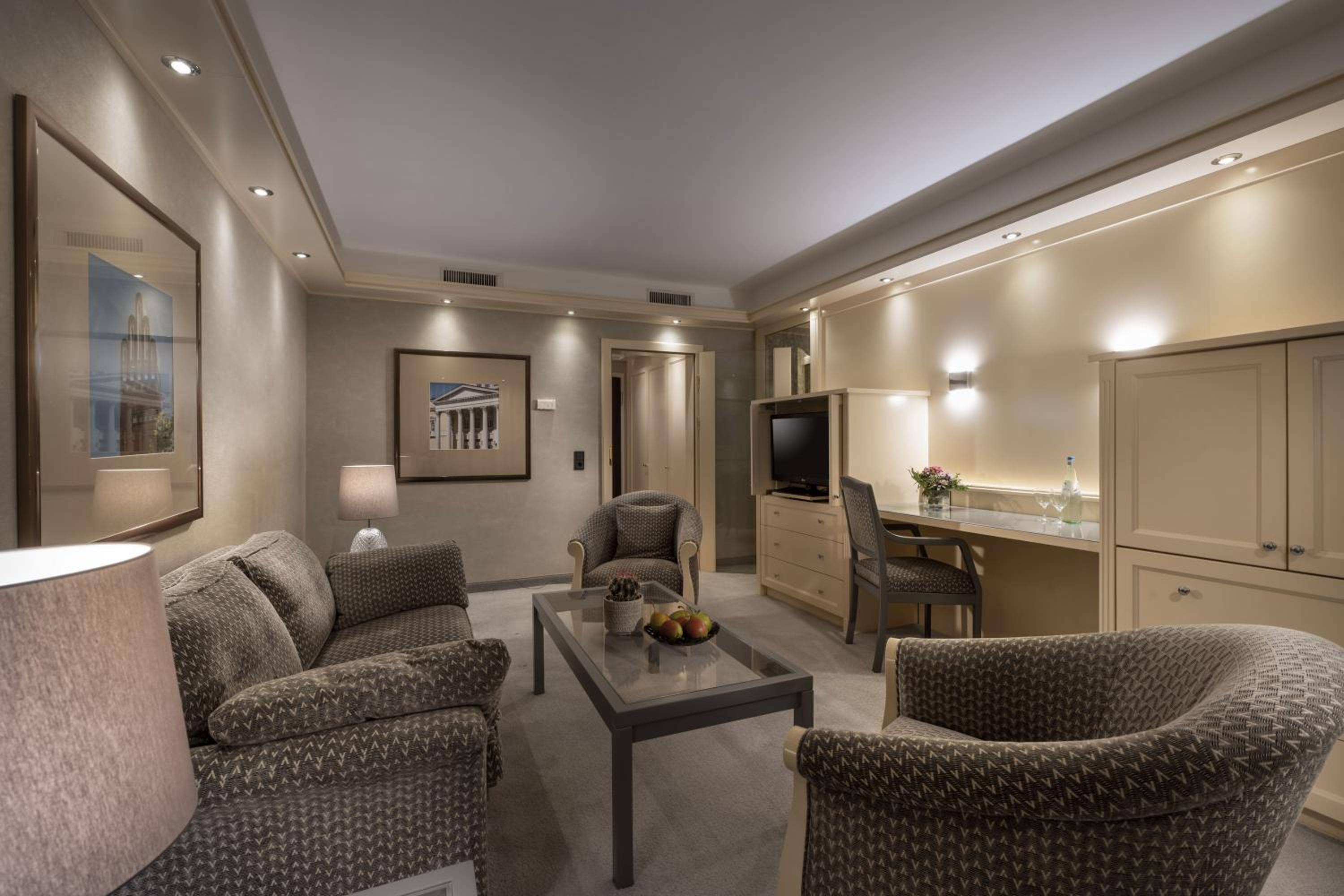 Grand Suite photo 2