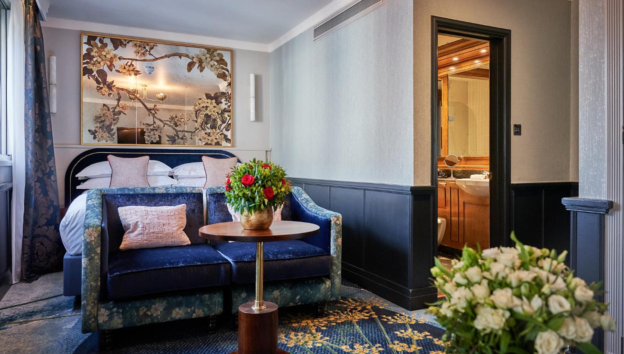 Deluxe King Room photo 2