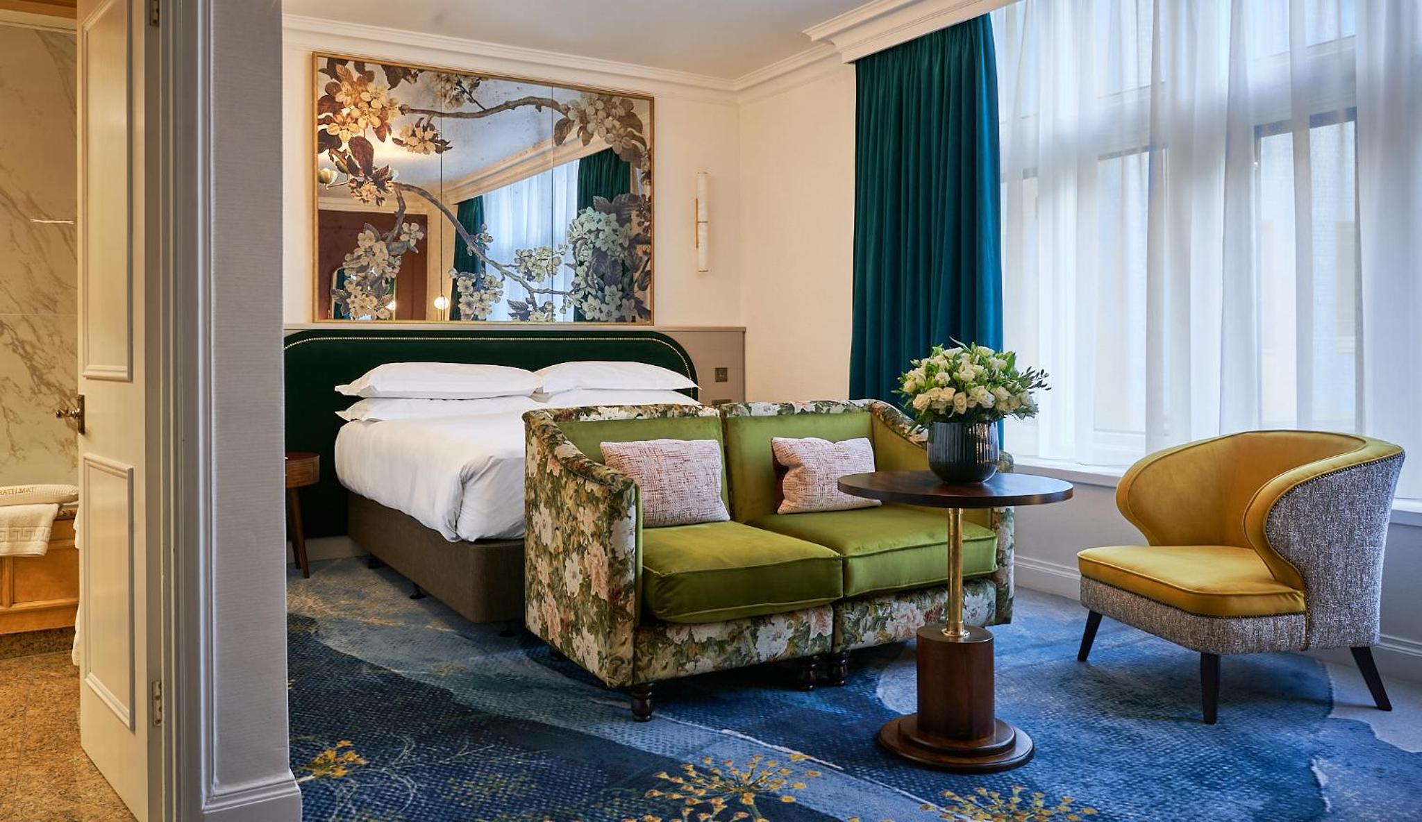 Deluxe King Room
