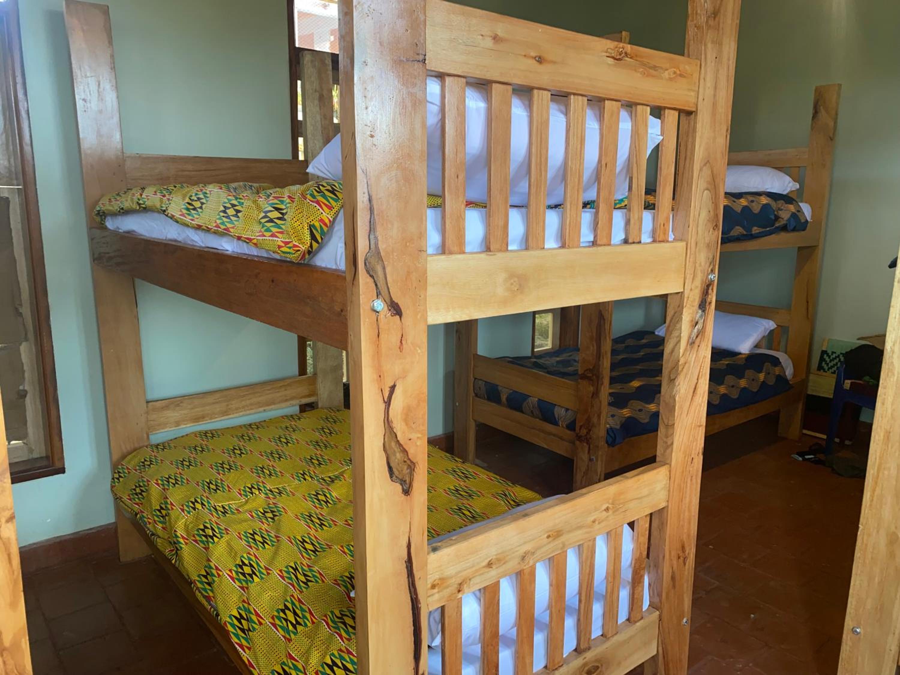 10-Bed Mixed Dormitory Room photo 1