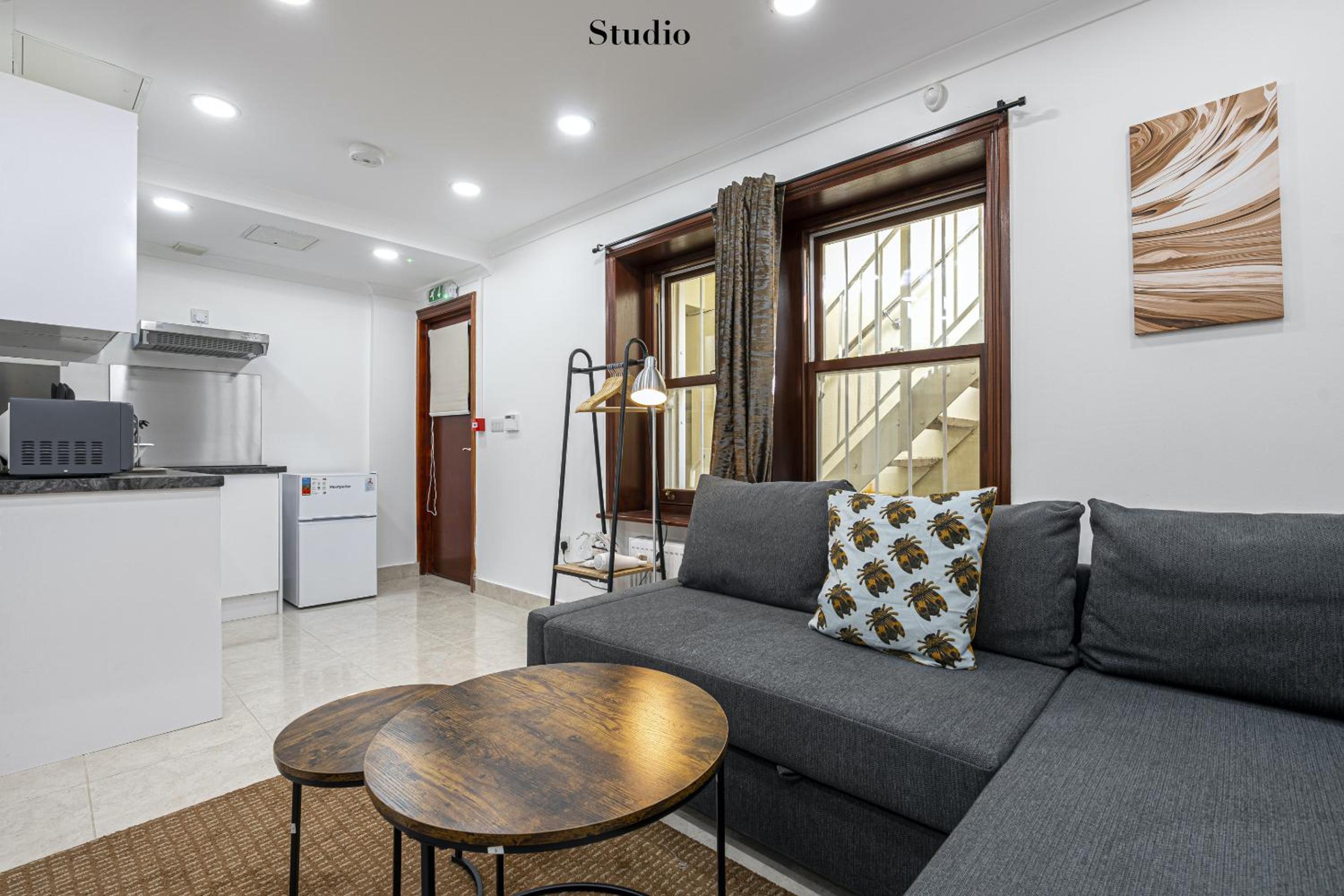 Studio photo 2