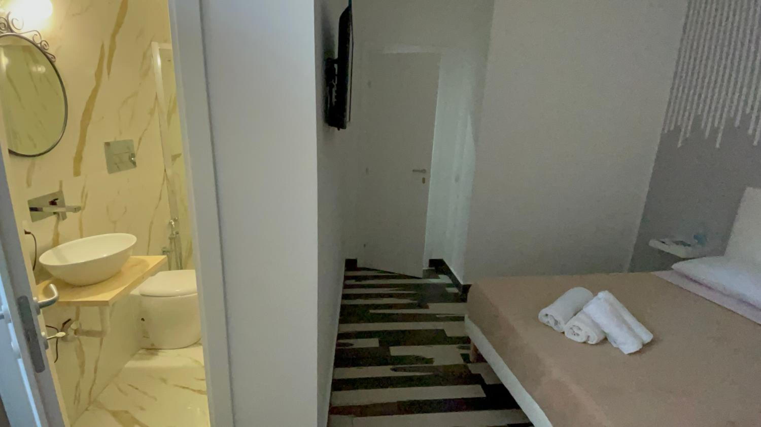 Double Room With Private Bathroom