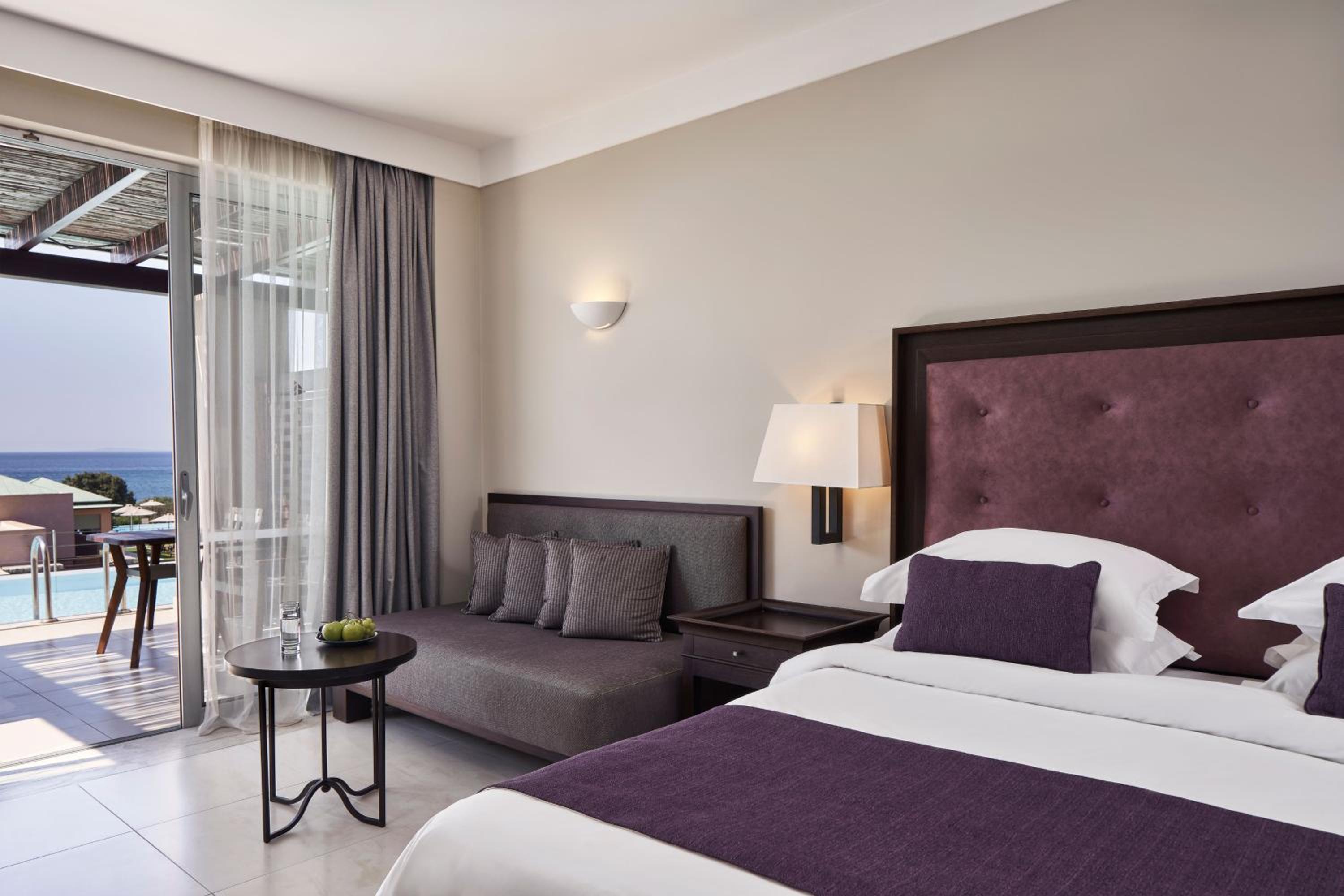 Twin/Double Room with Plunge Private Pool Sea View
