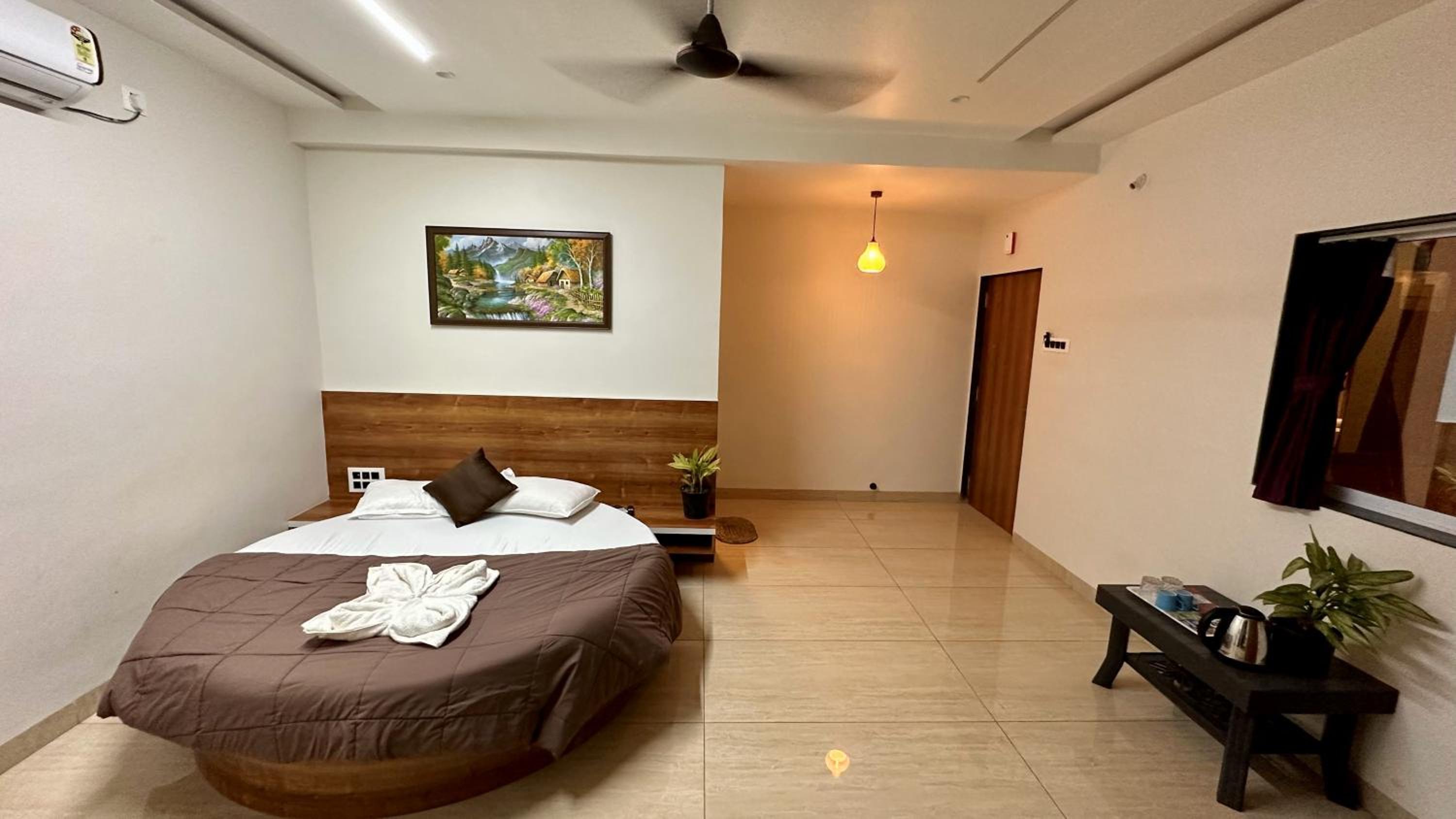 Queen Suite photo 1