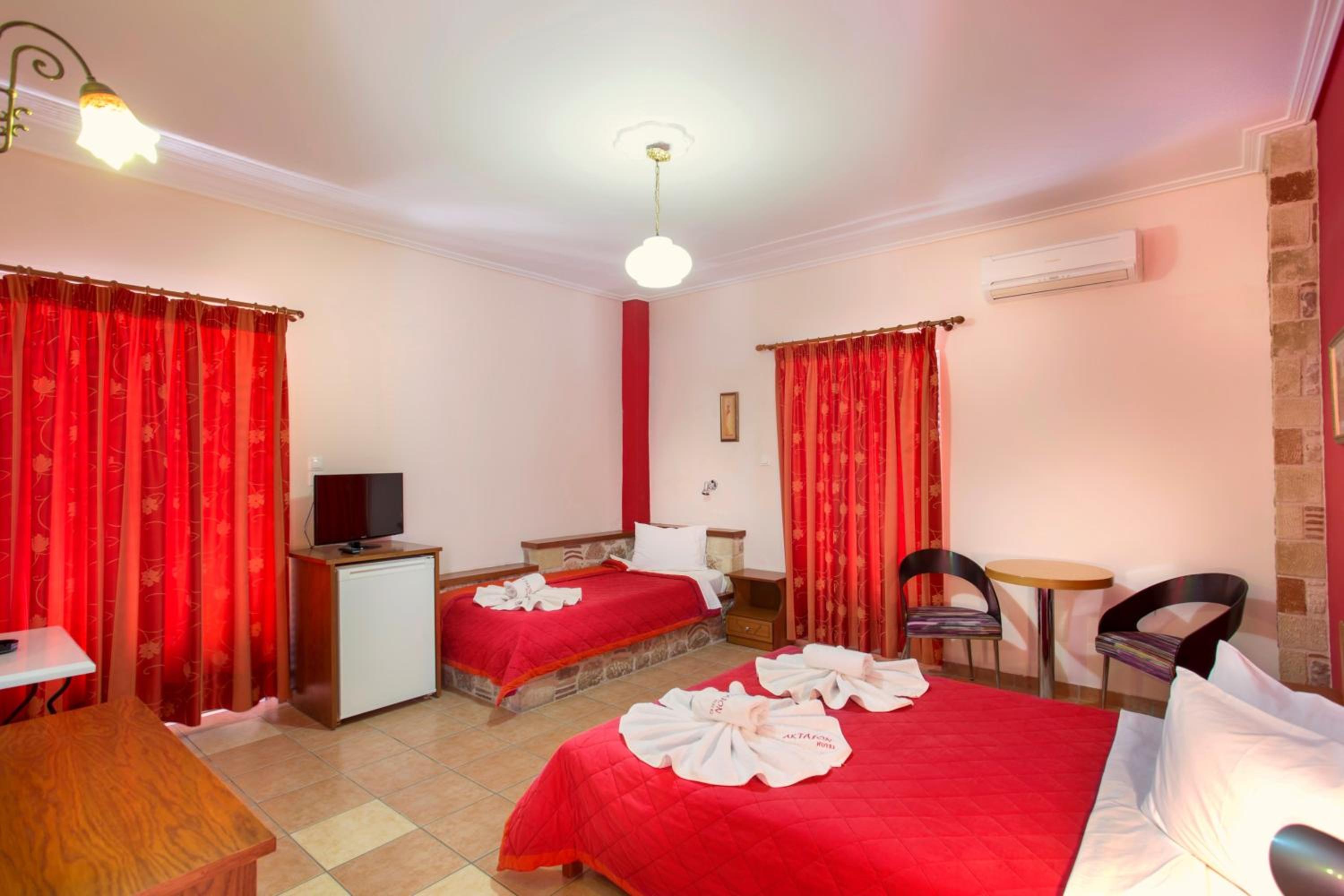 Superior Double Room - Photo 4