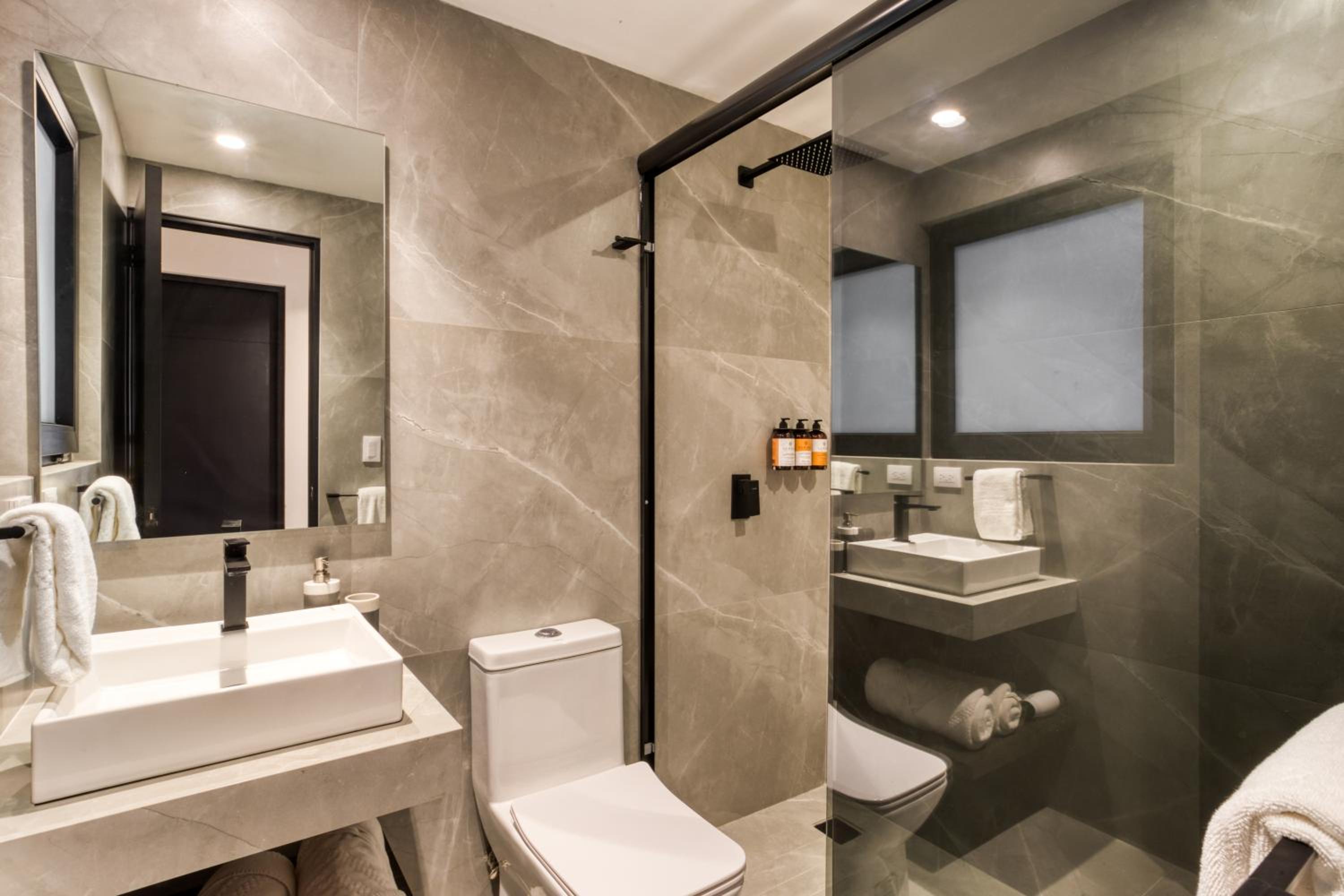 Two-Bedroom Apartment - Photo 2