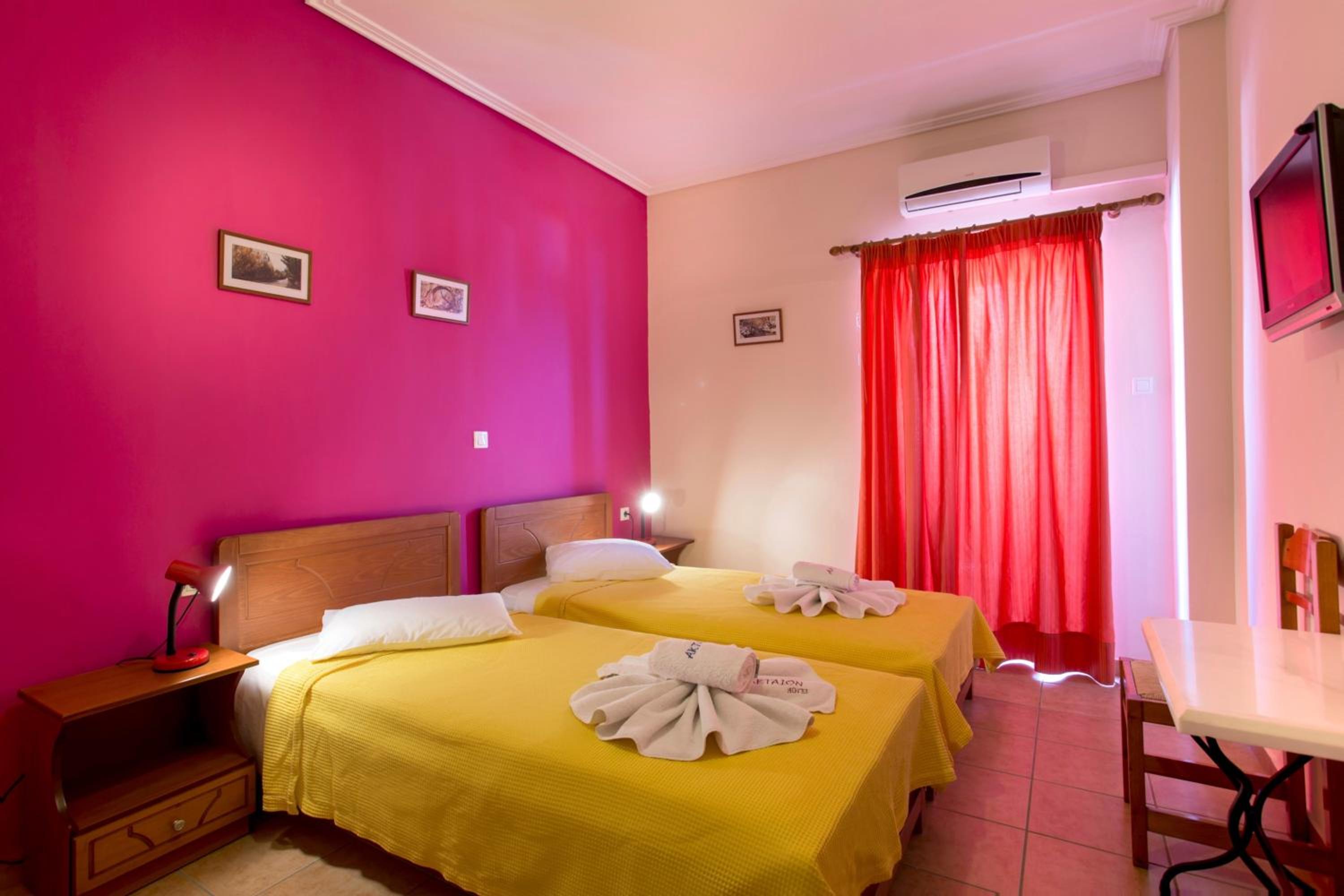Budget Double or Twin Room - Photo 15