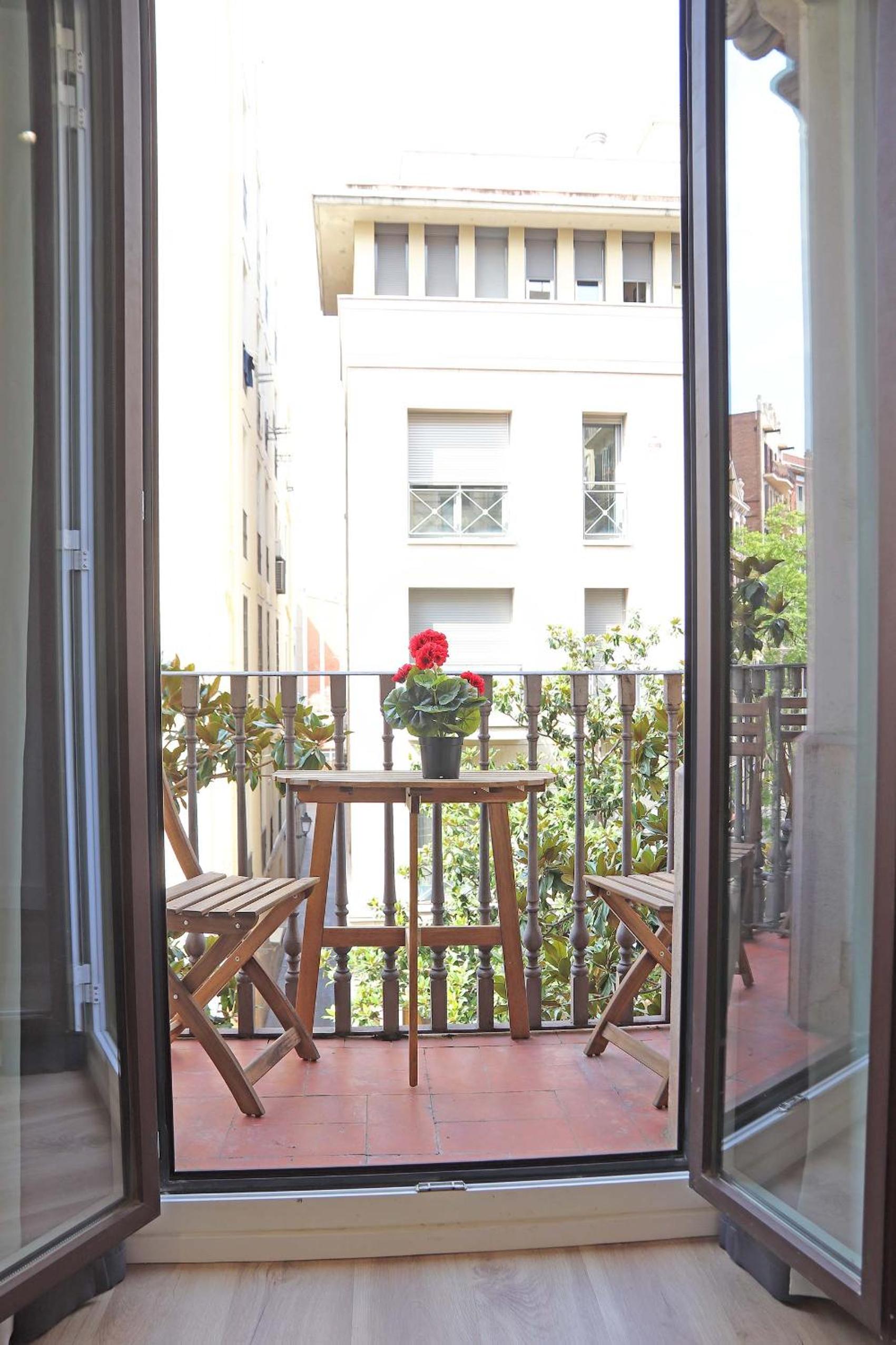 Double Room with Balcony photo 2