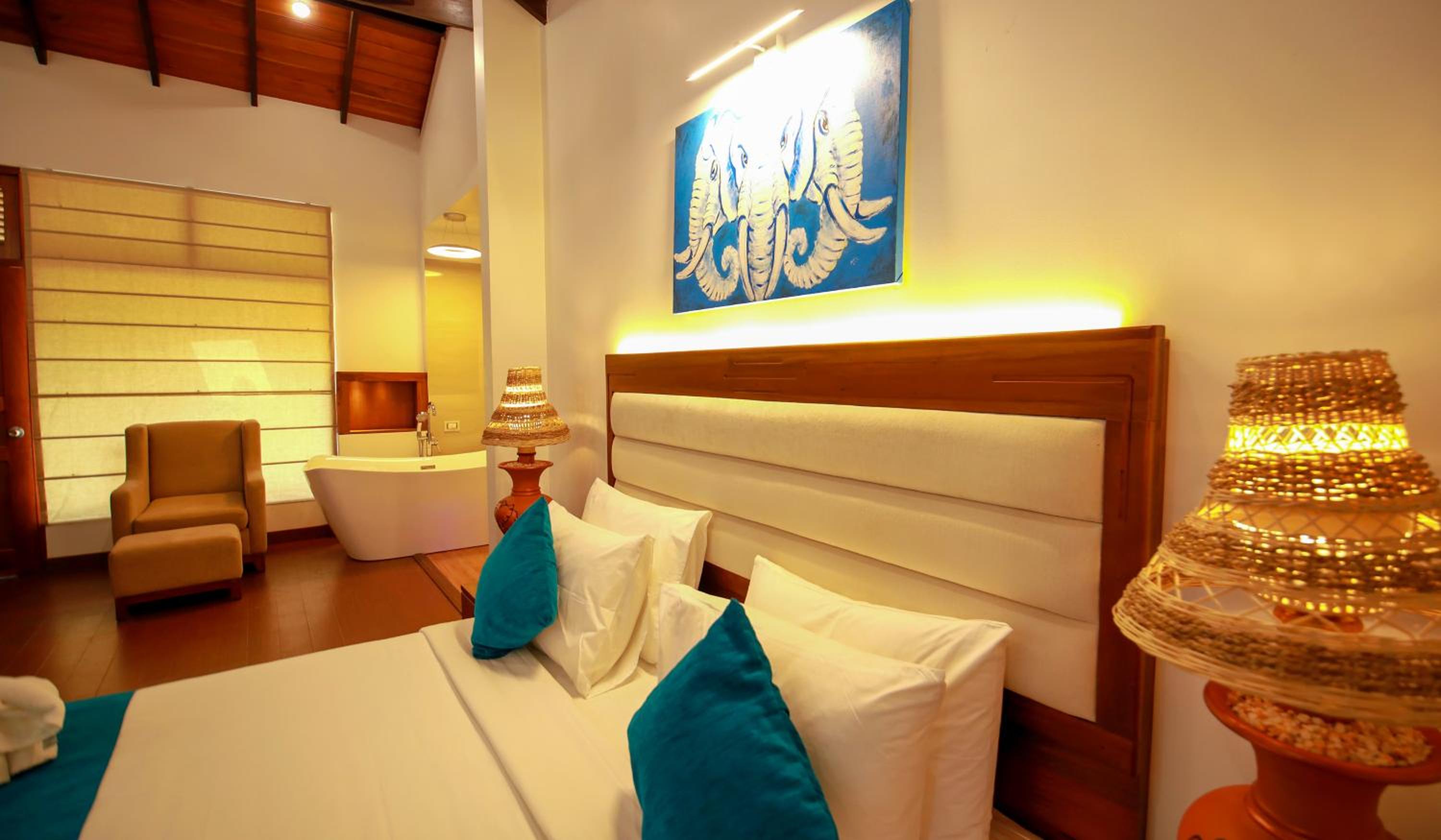 Family Suite - Photo 8