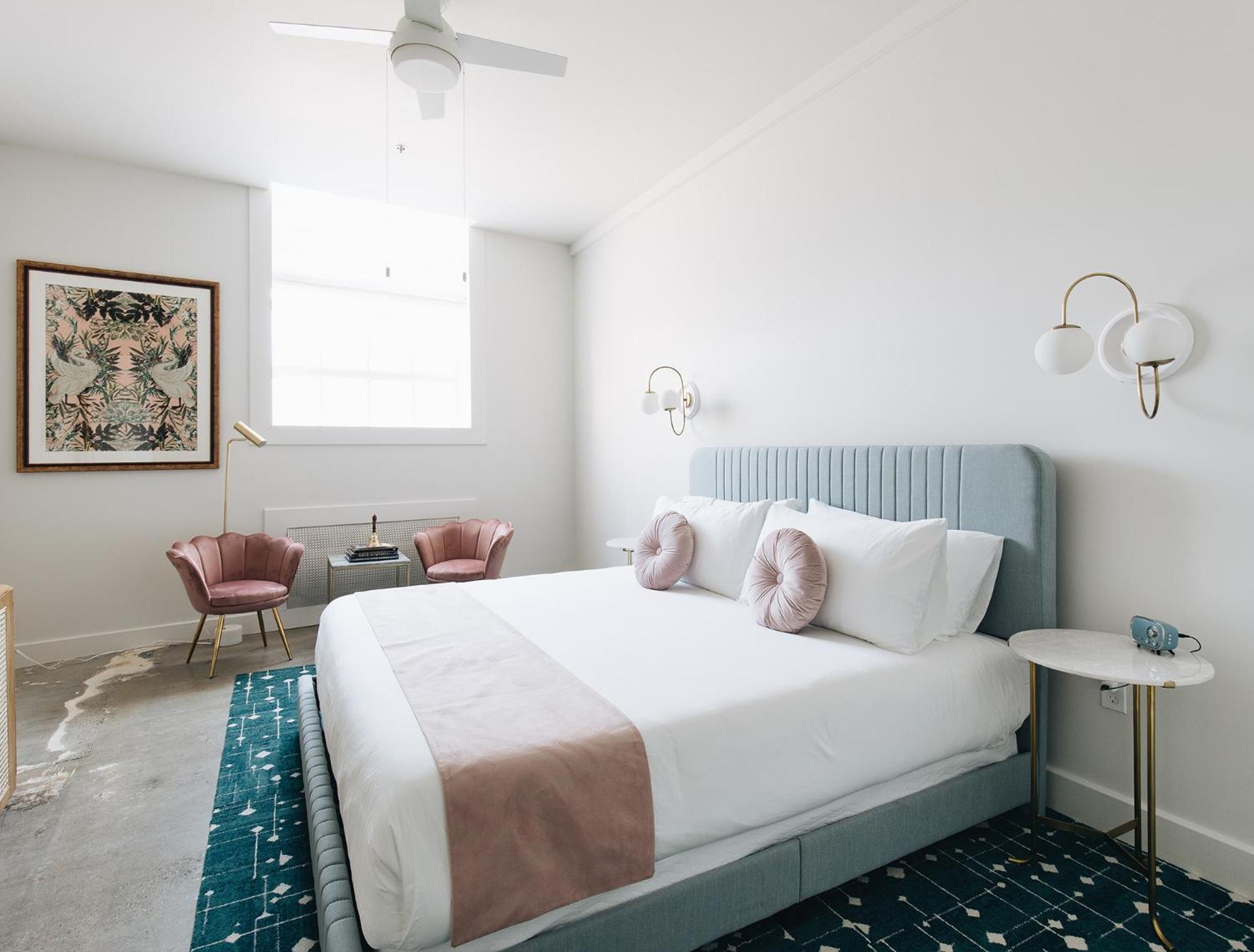 Queen Suite