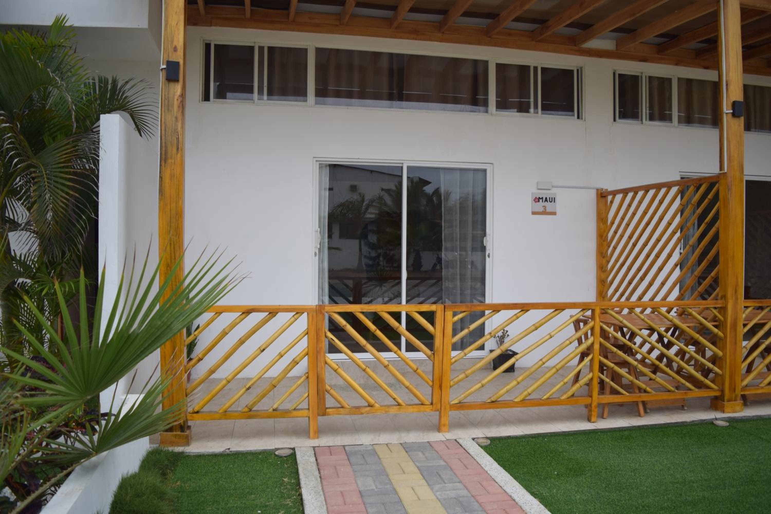 Family Room with Terrace photo 2