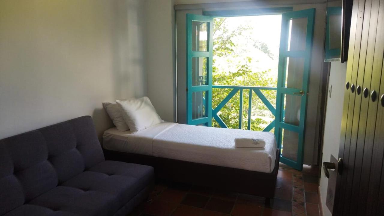 Quadruple Room with Mountain View photo 2