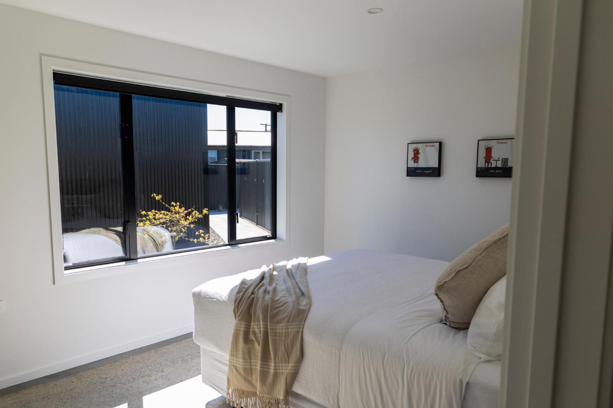 Two-Bedroom House photo 3