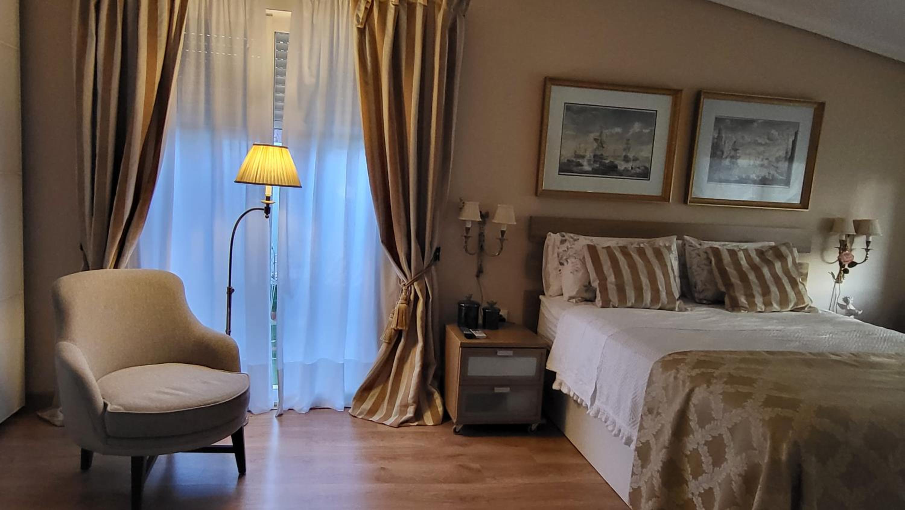 Three-Bedroom Villa photo 3