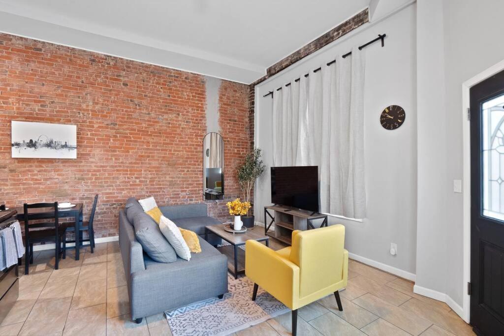 Two-Bedroom Apartment photo 1