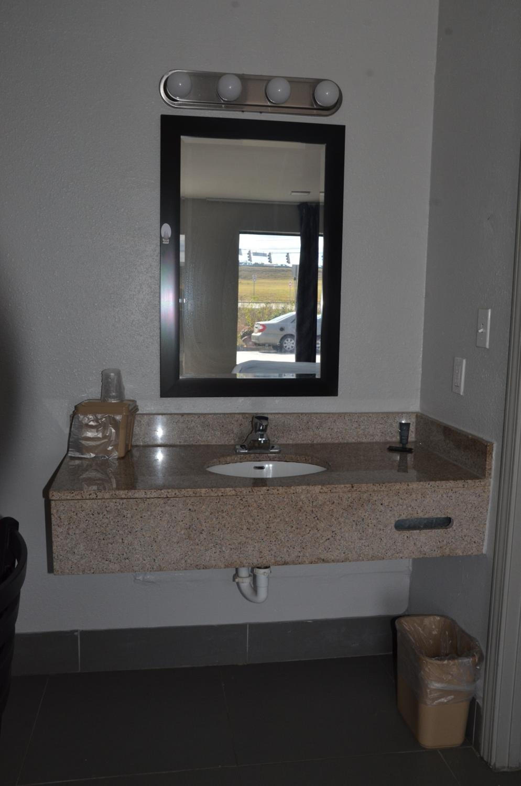 Double or Twin Room photo 3
