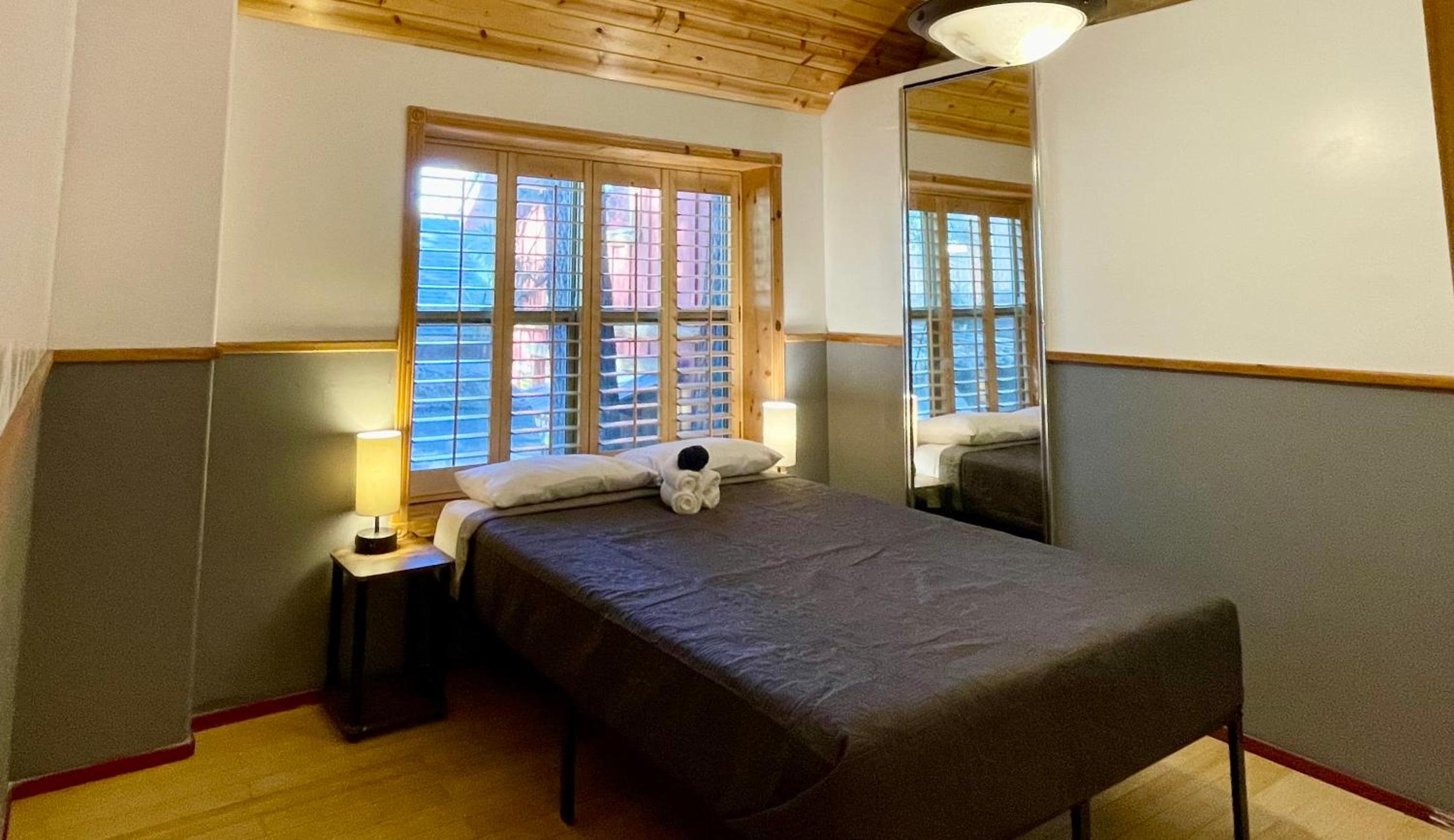 One-Bedroom House photo 1