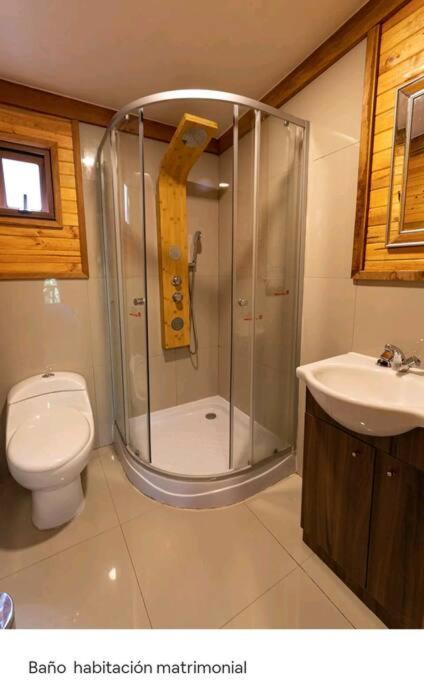 Three-Bedroom House photo 2