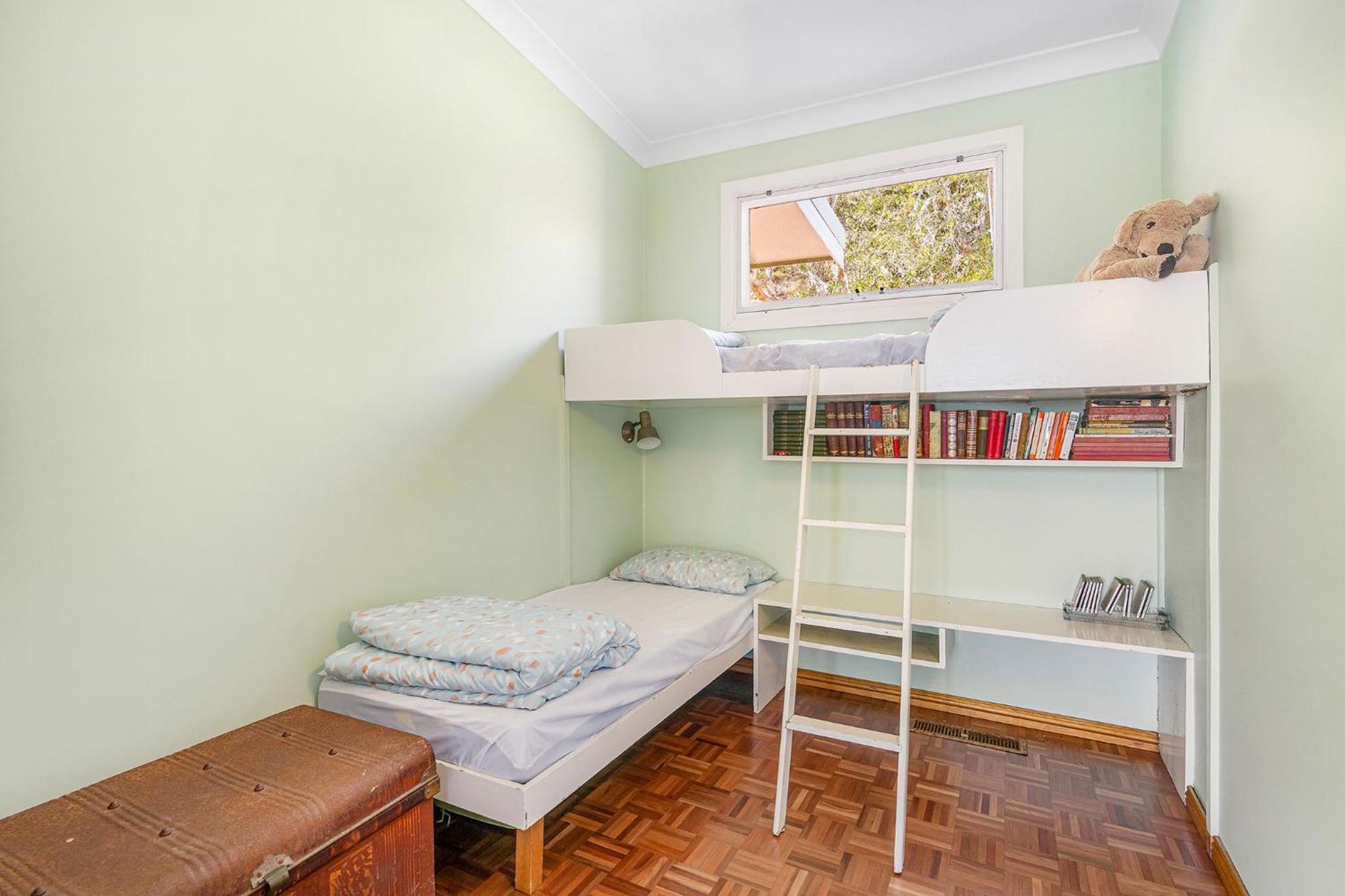 Three-Bedroom House photo 1