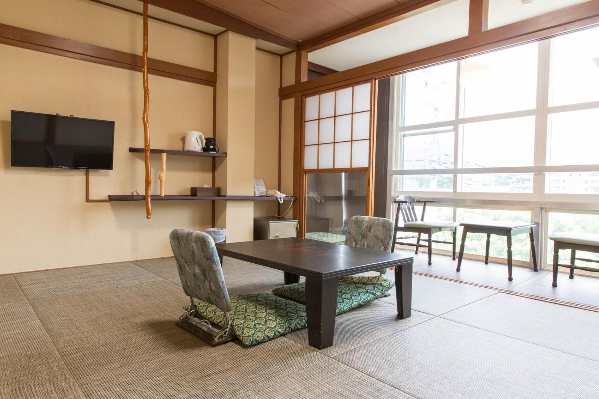 Japanese-Style Quadruple Room - Room Only photo 3