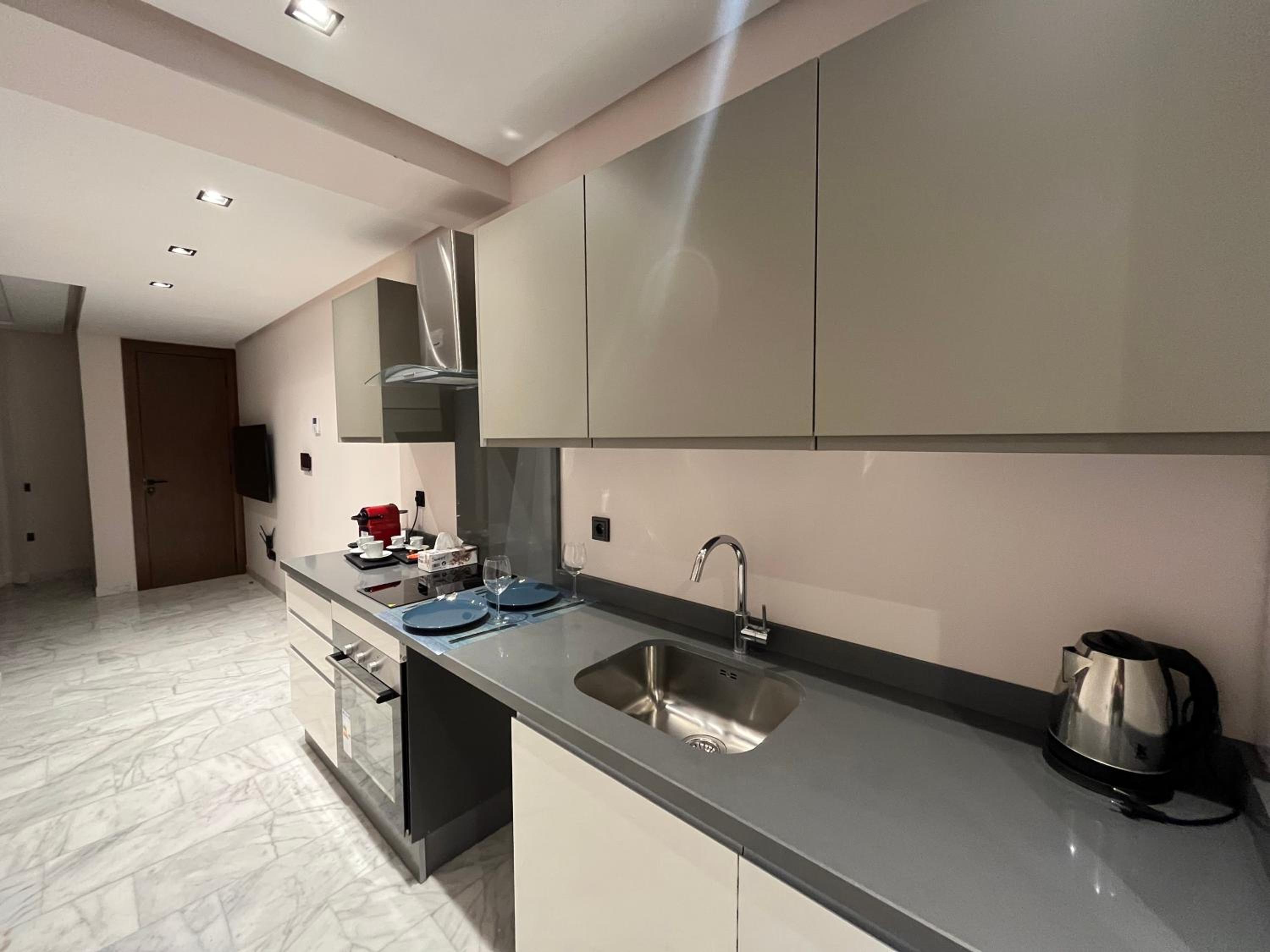 Two-Bedroom Apartment - Photo 2