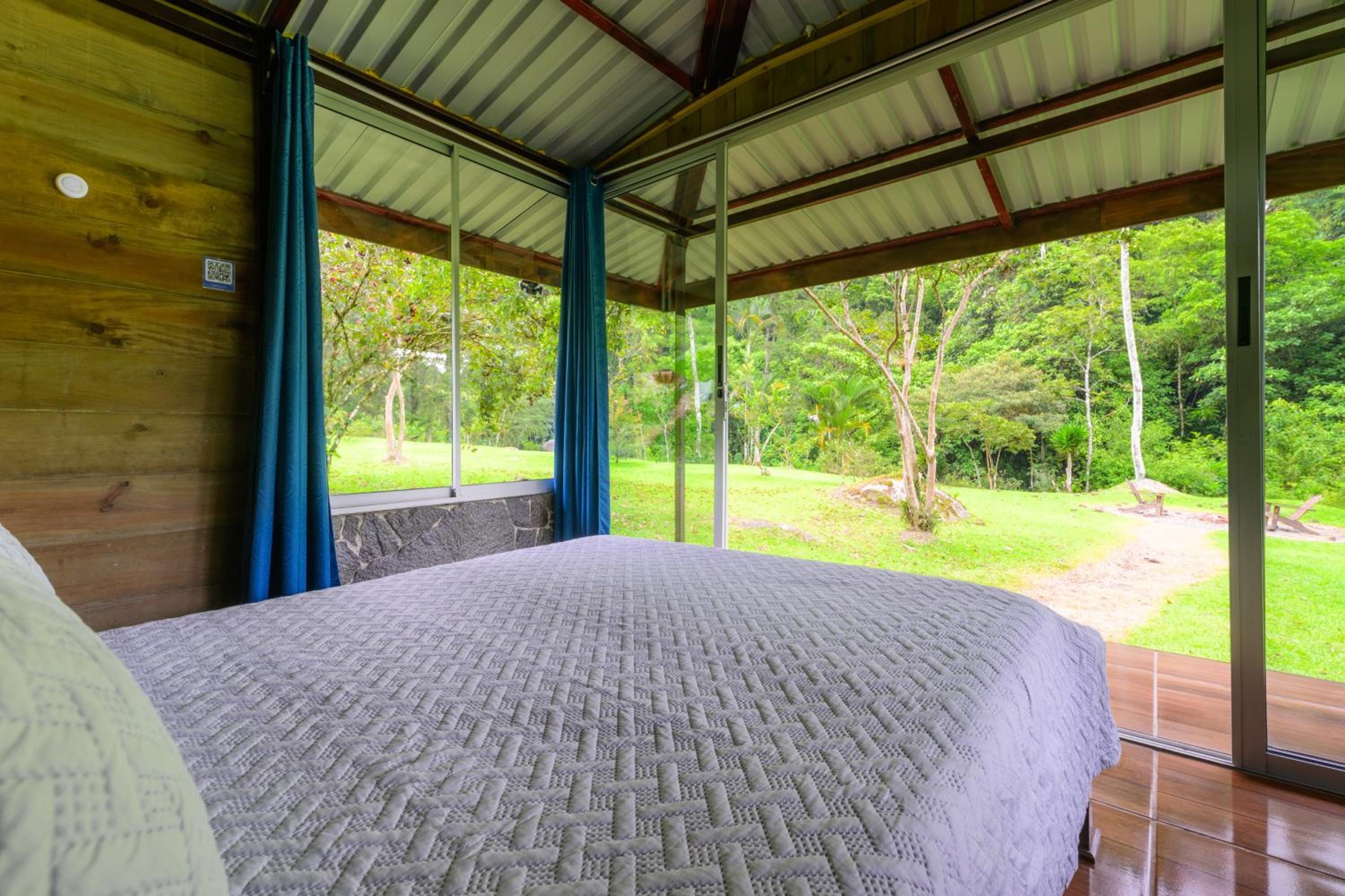 Superior Chalet - Photo 1