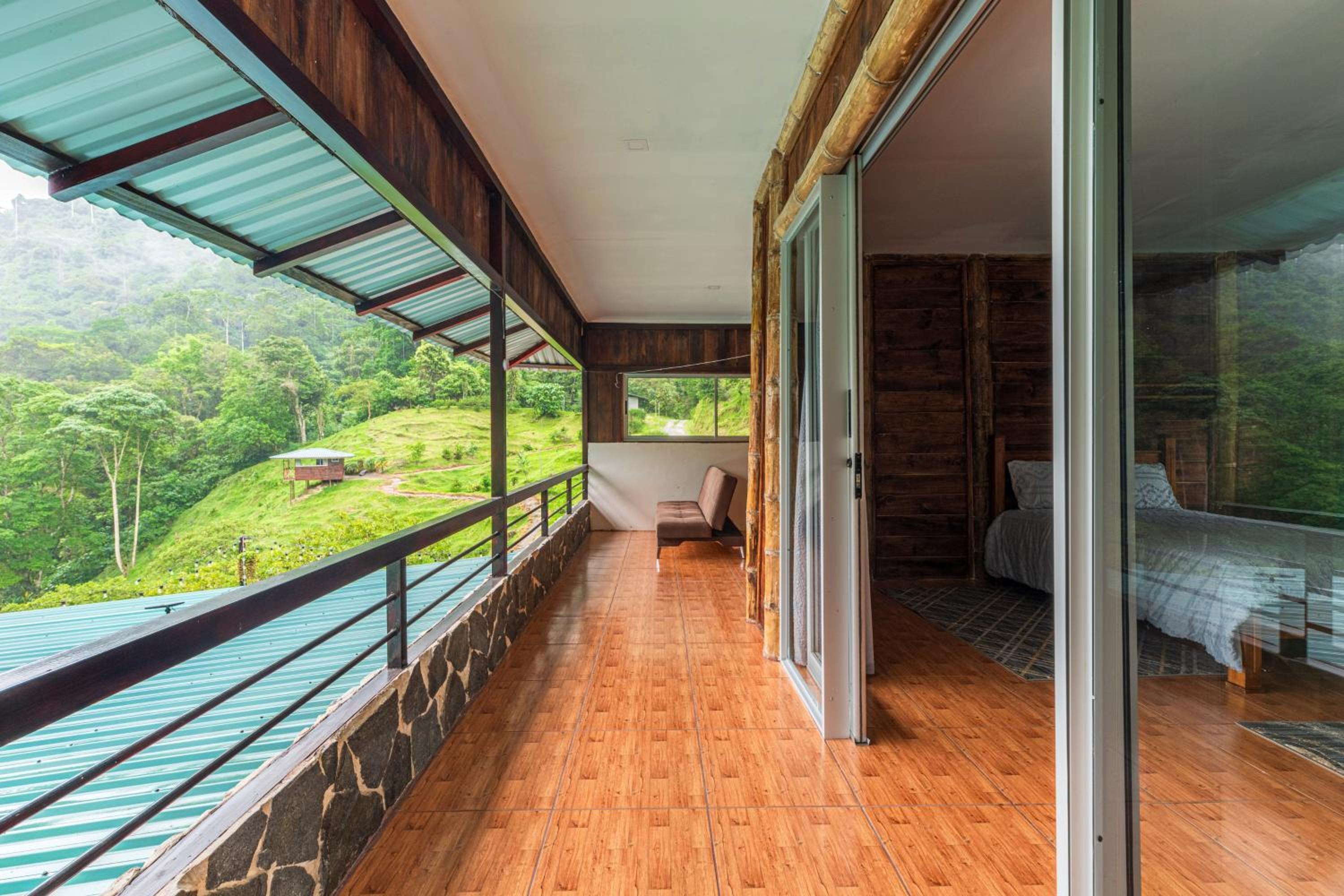 Penthouse Lodge photo 3
