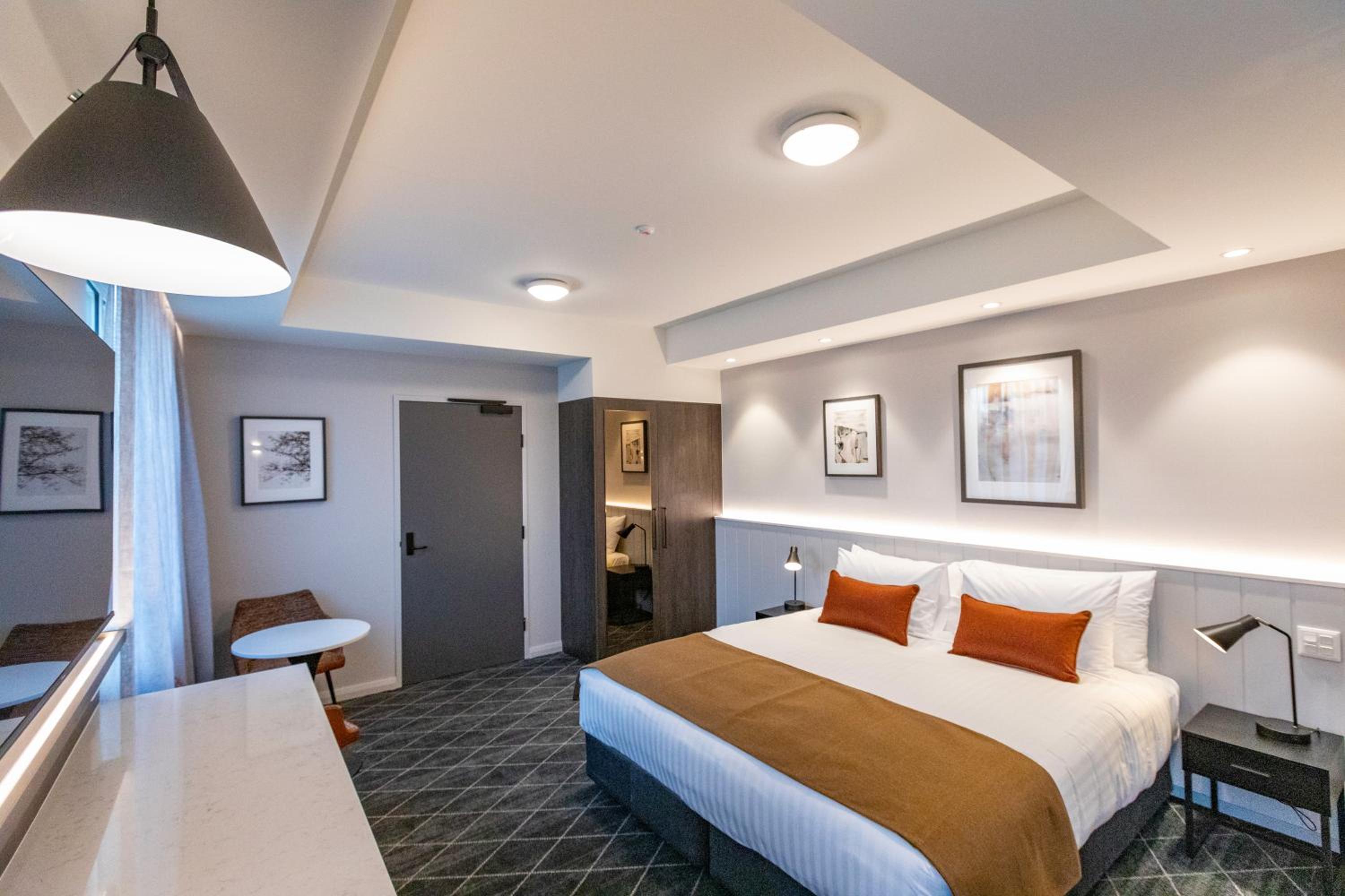 Executive Suite