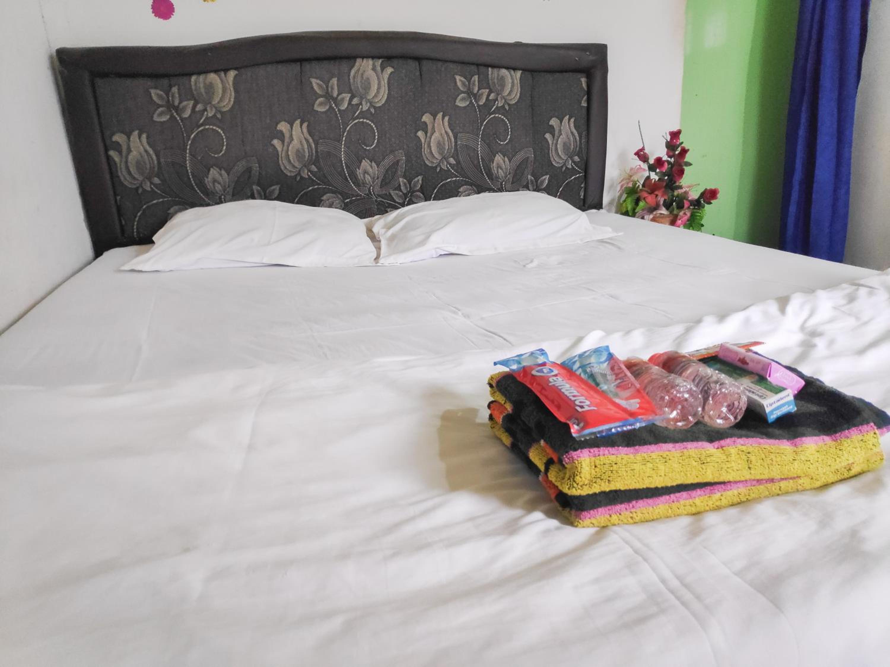 Standard Double Room photo 2