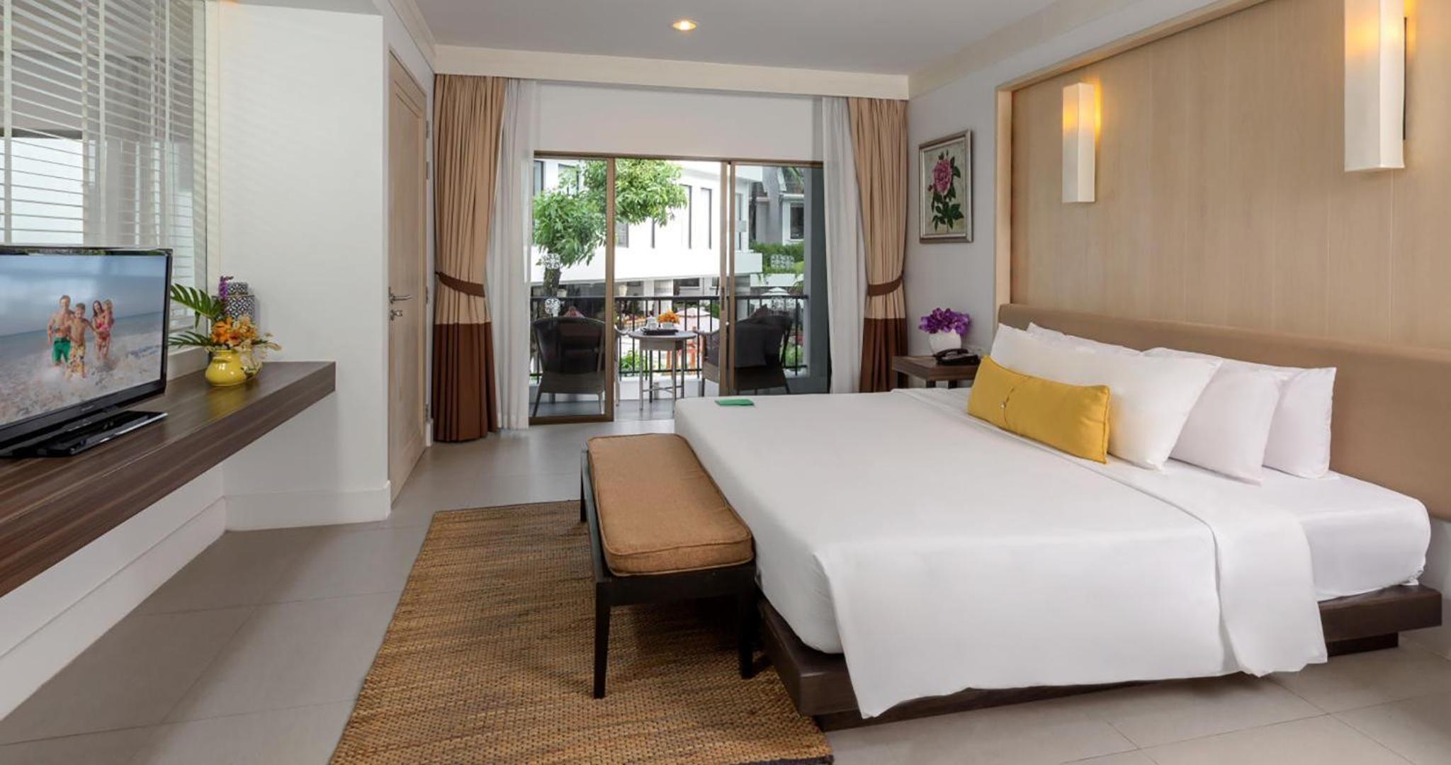 Suite - Photo 5