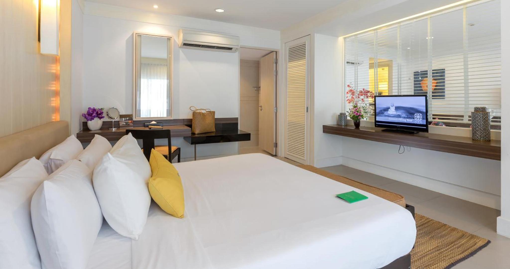 Suite - Photo 6