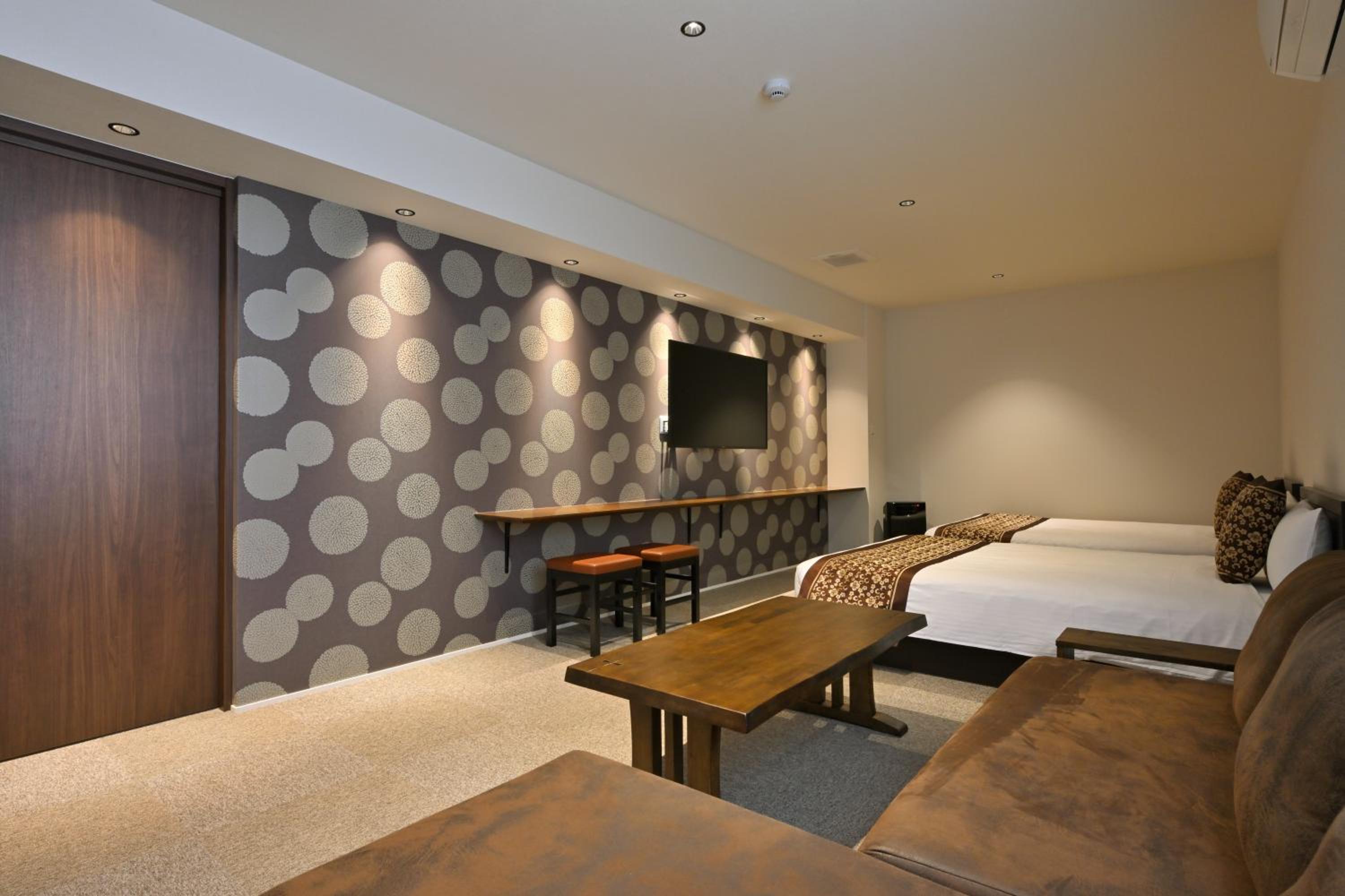Standard Twin Room - Photo 5