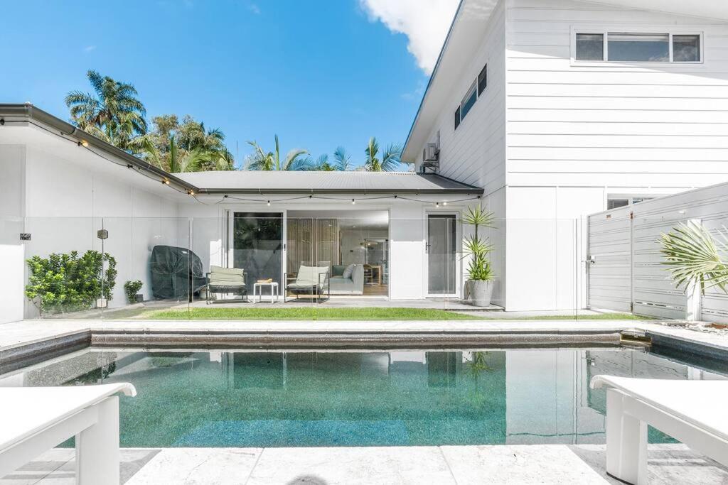 Three-Bedroom Villa photo 2