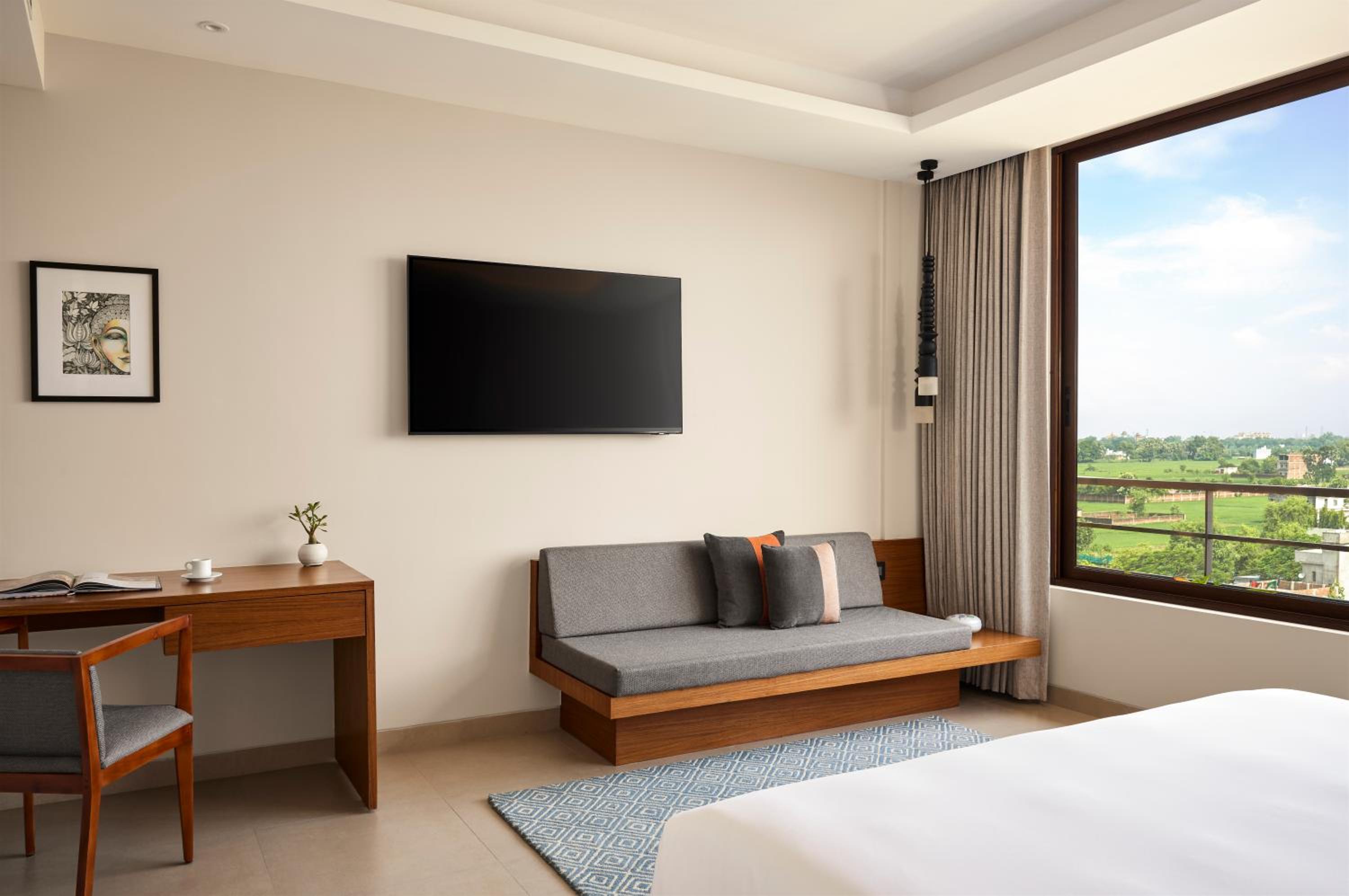Standard King Room with 15% off on Spa and F&B - Photo 5