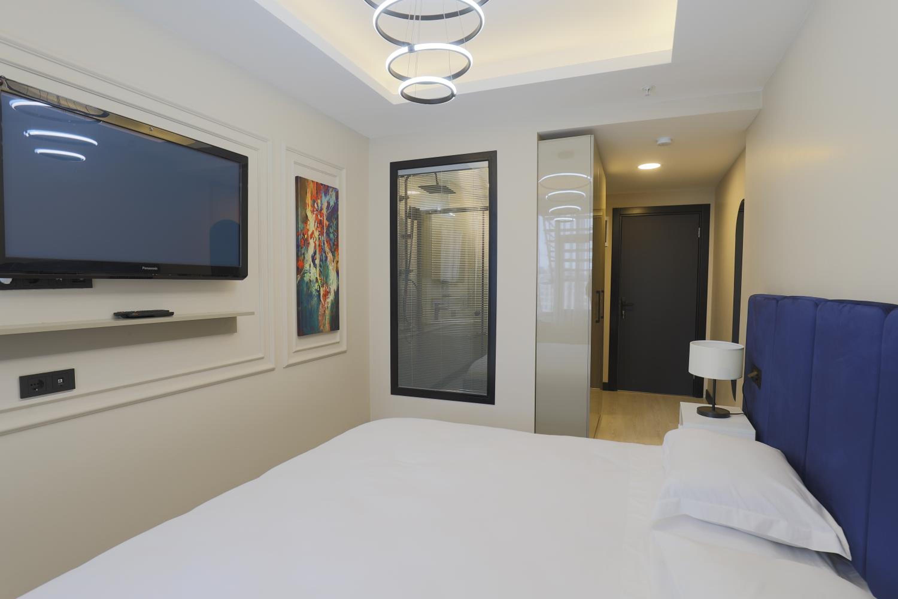 Standard Double Room photo 2