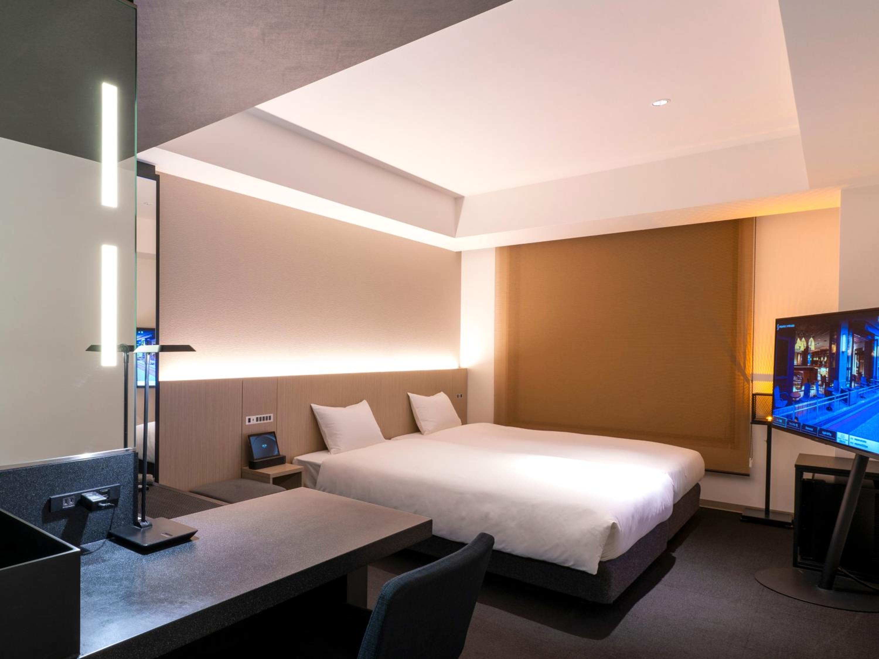 Twin Room - Photo 9